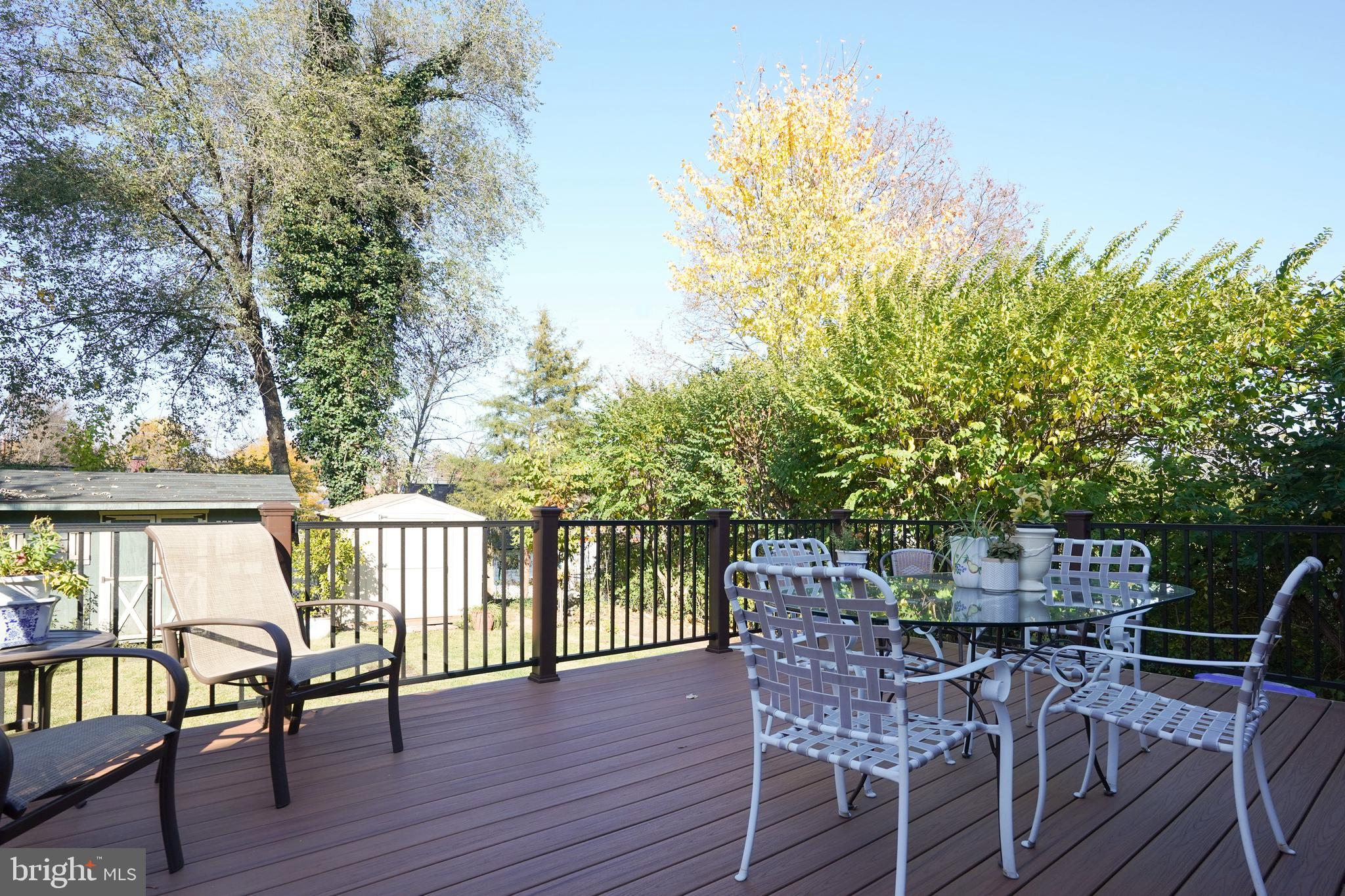 WHEATON WOODS - Residential