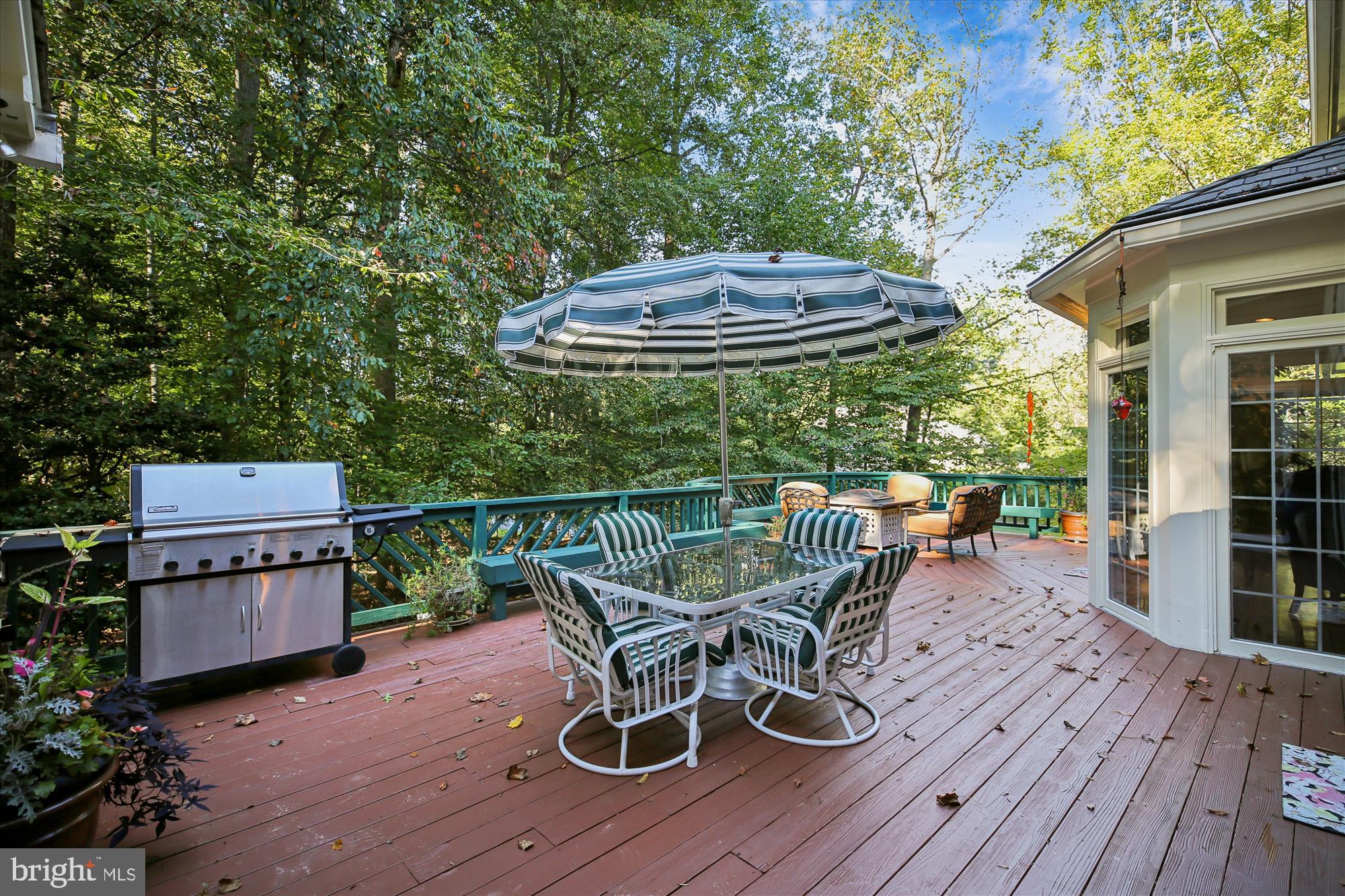 FALCONHURST - Residential