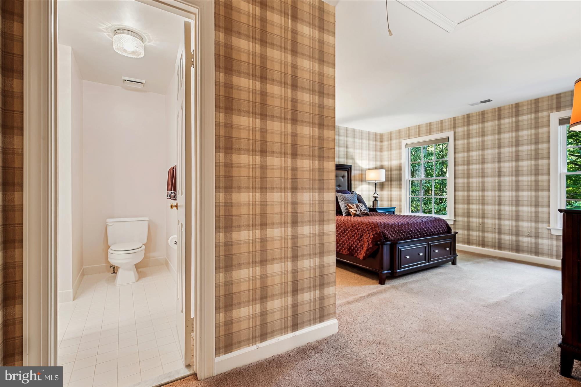 FALCONHURST - Residential