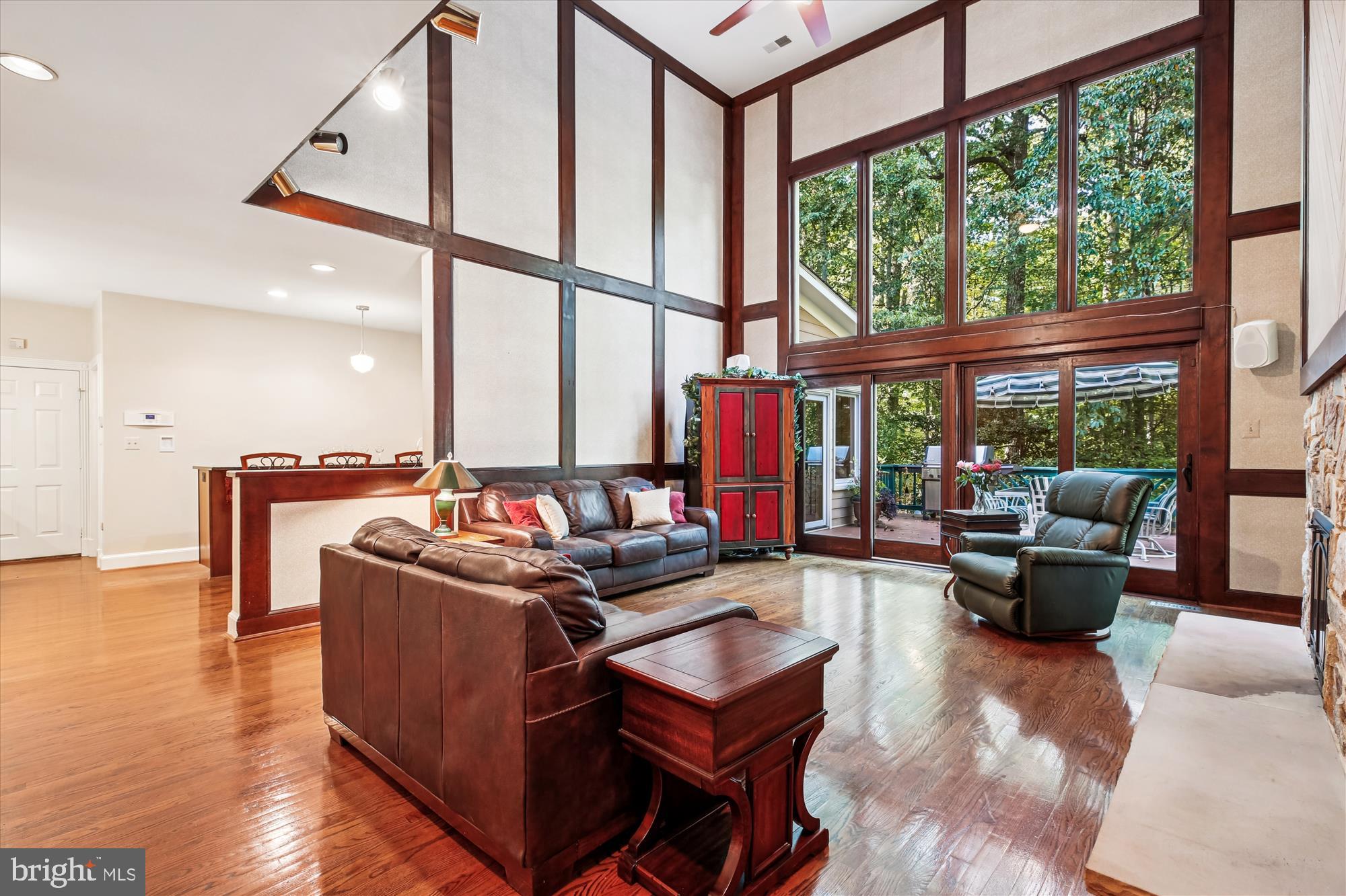 FALCONHURST - Residential