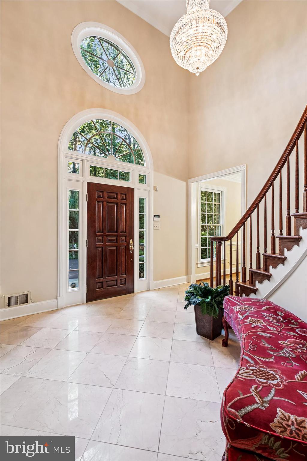 FALCONHURST - Residential