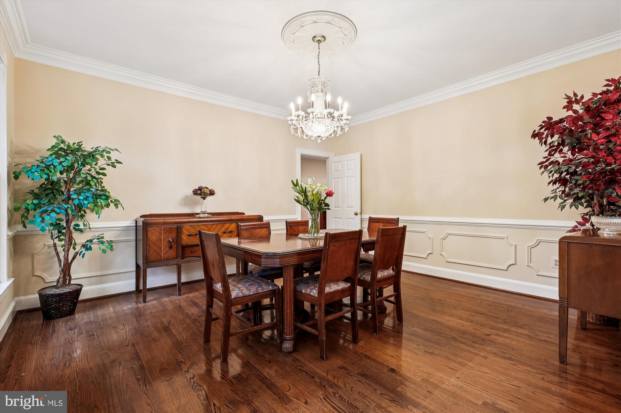 FALCONHURST - Residential