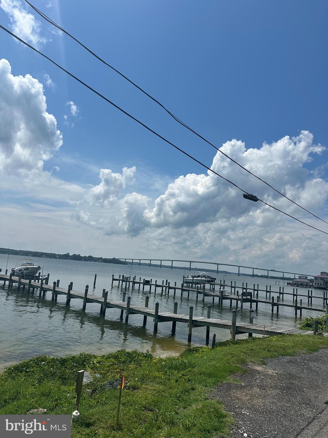 SOLOMONS ISLAND - Residential