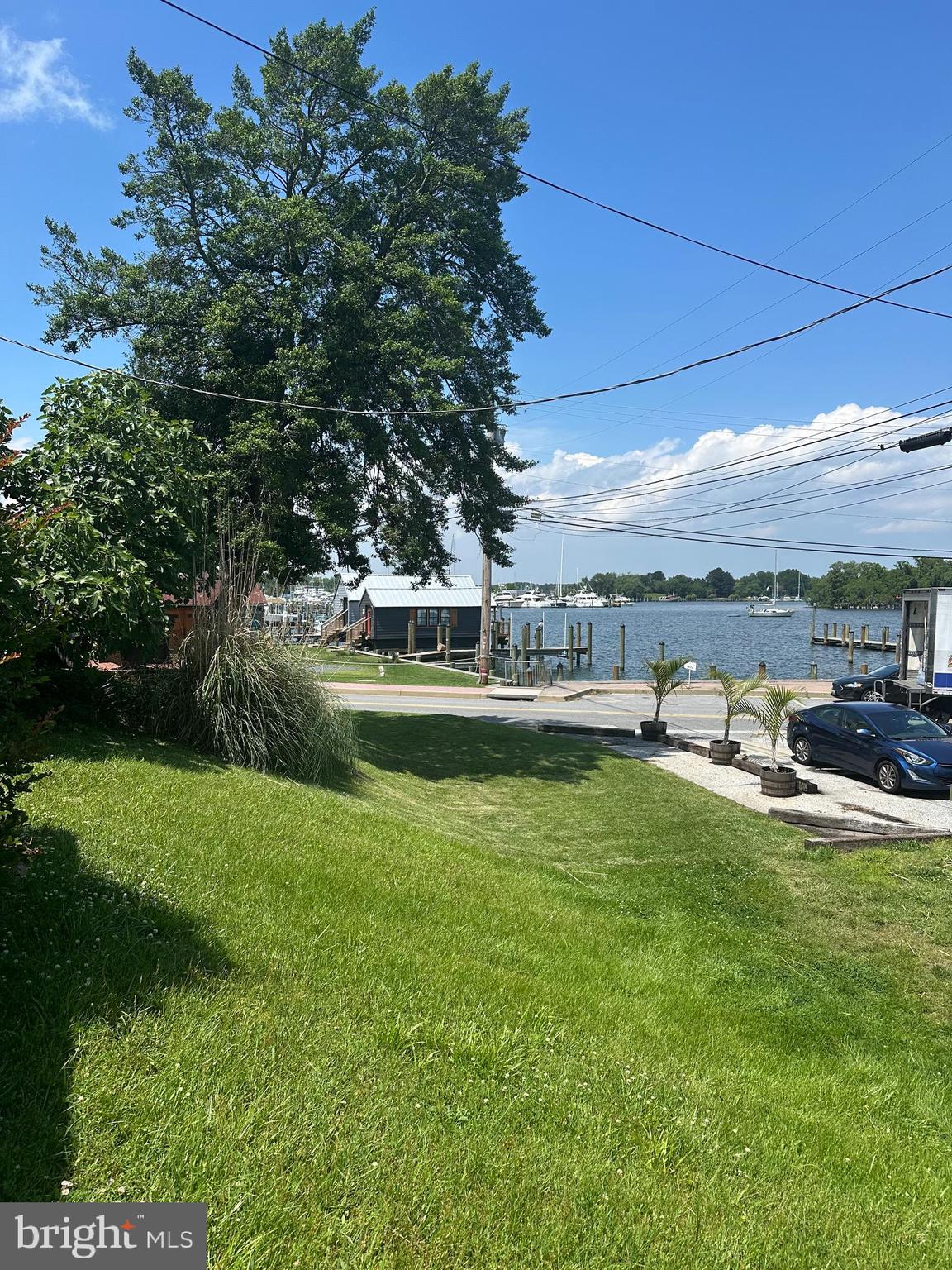 SOLOMONS ISLAND - Residential