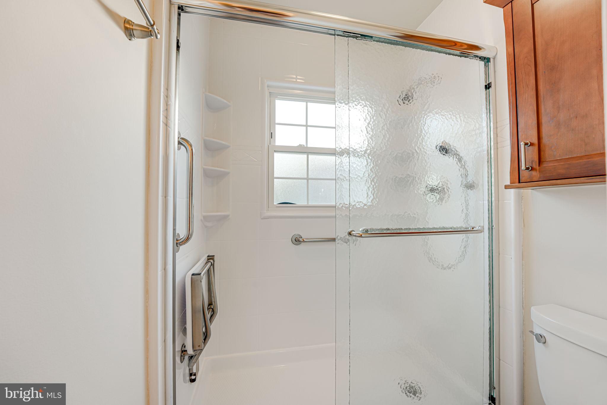 FAIRFAX HOMES - Residential