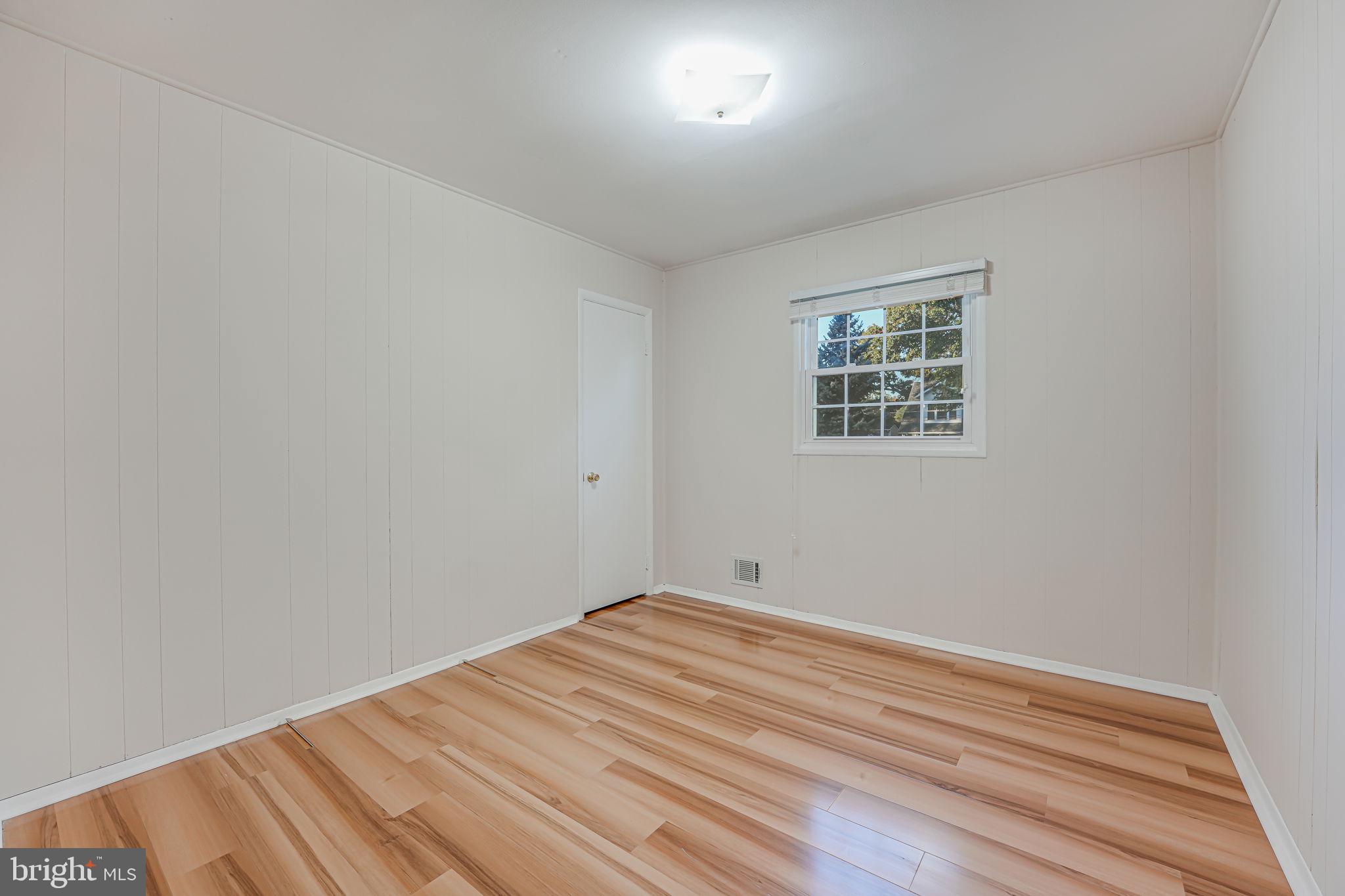 FAIRFAX HOMES - Residential