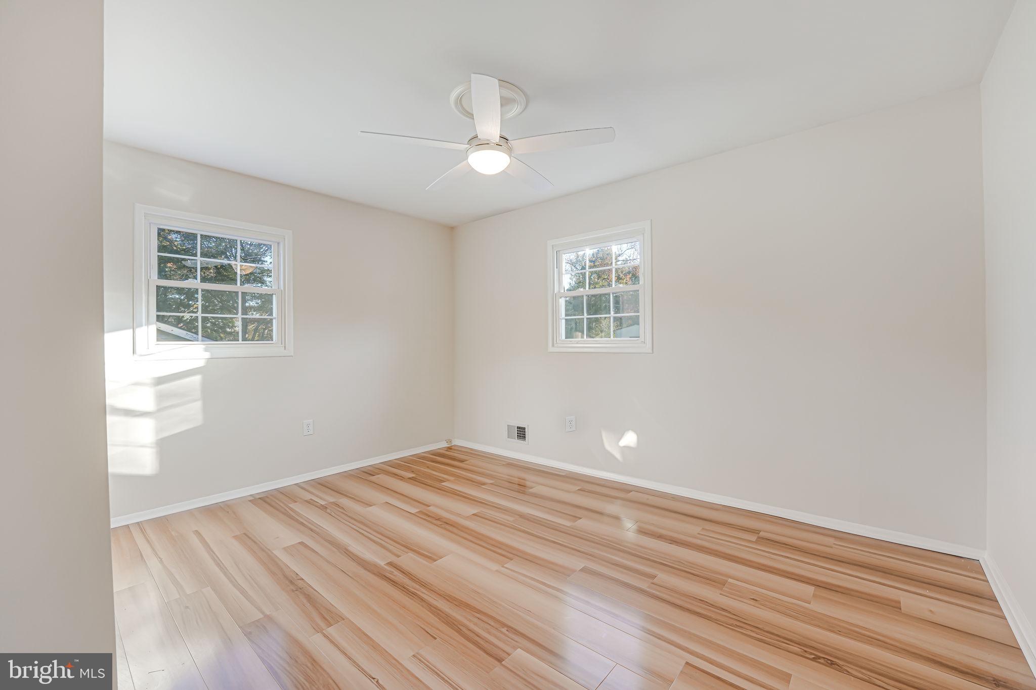 FAIRFAX HOMES - Residential