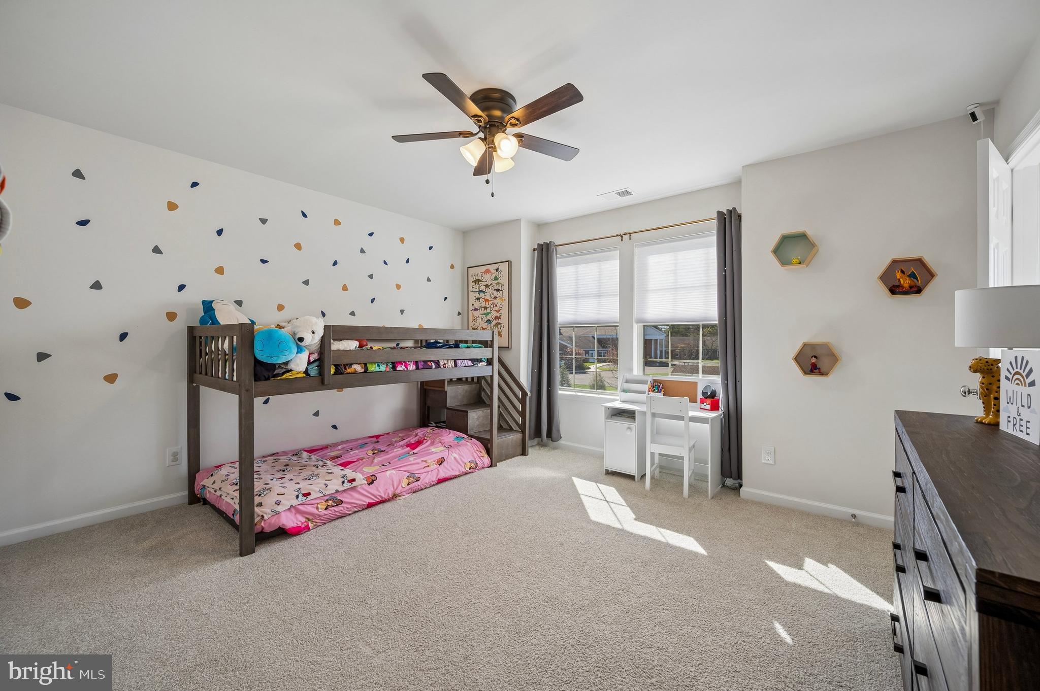 GWYNEDD PARK - Residential