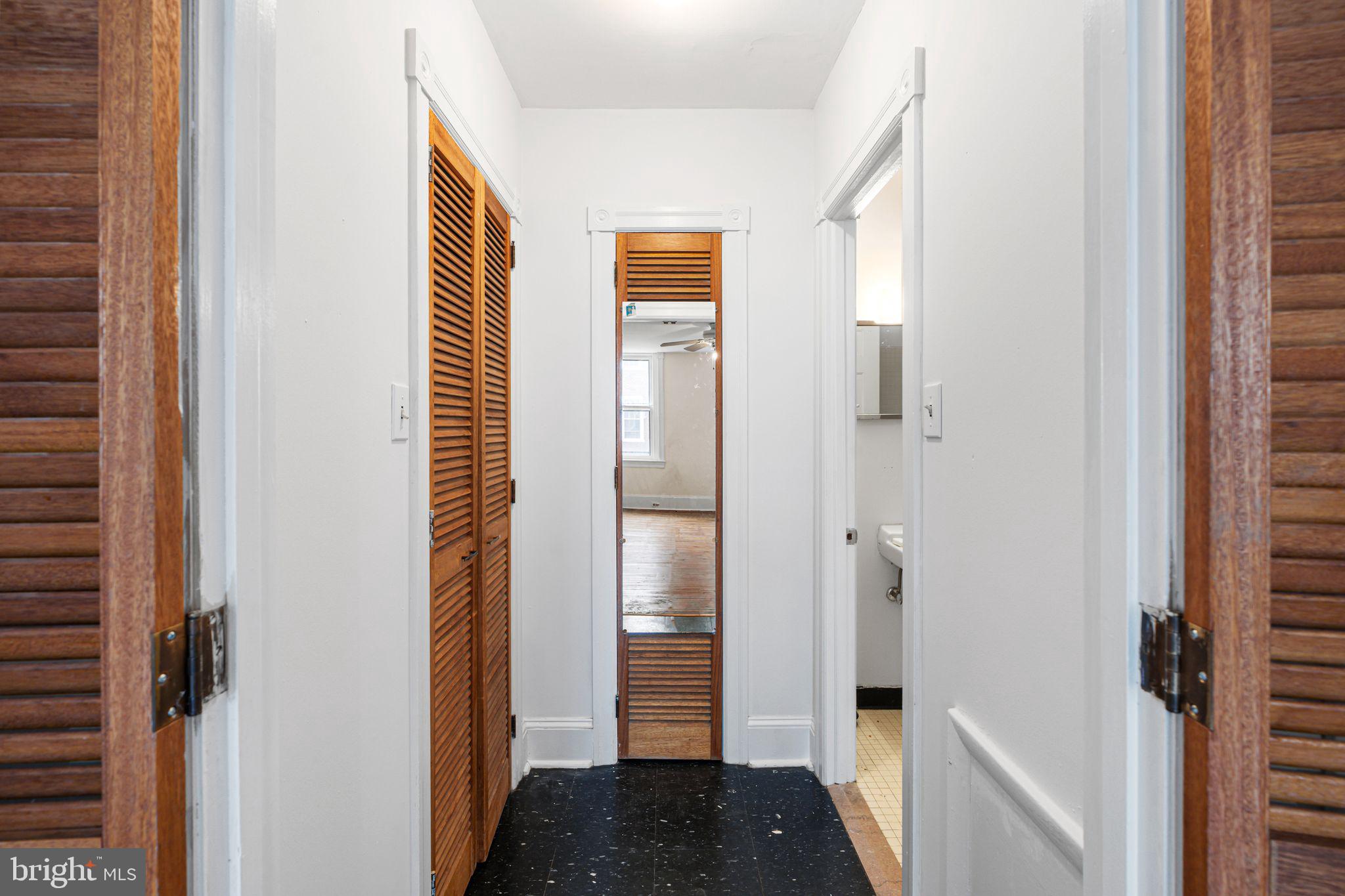 WASHINGTON SQ WEST - Residential