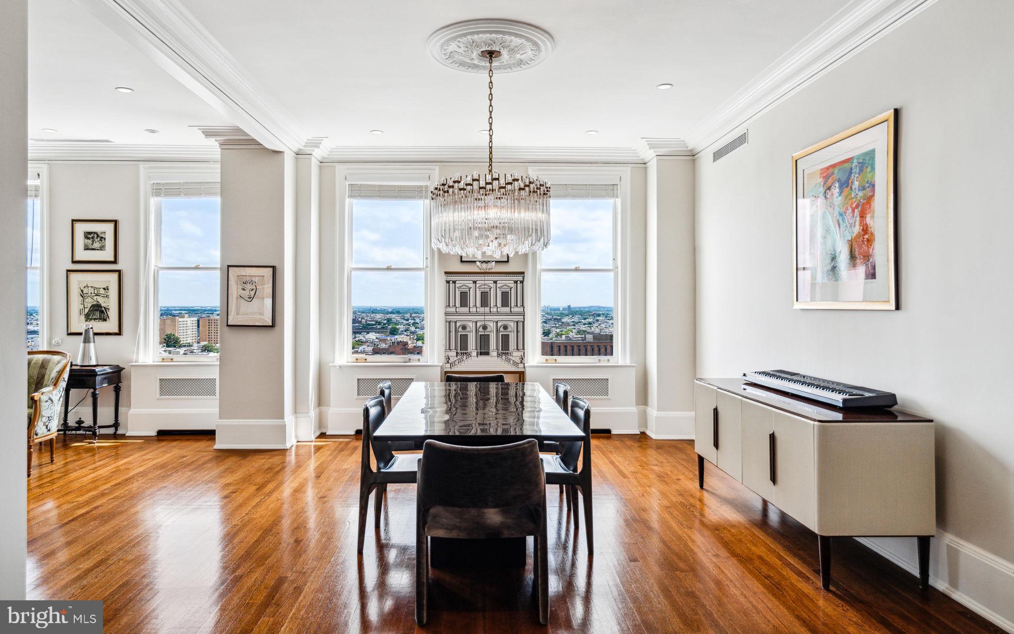 RITTENHOUSE SQUARE - Residential