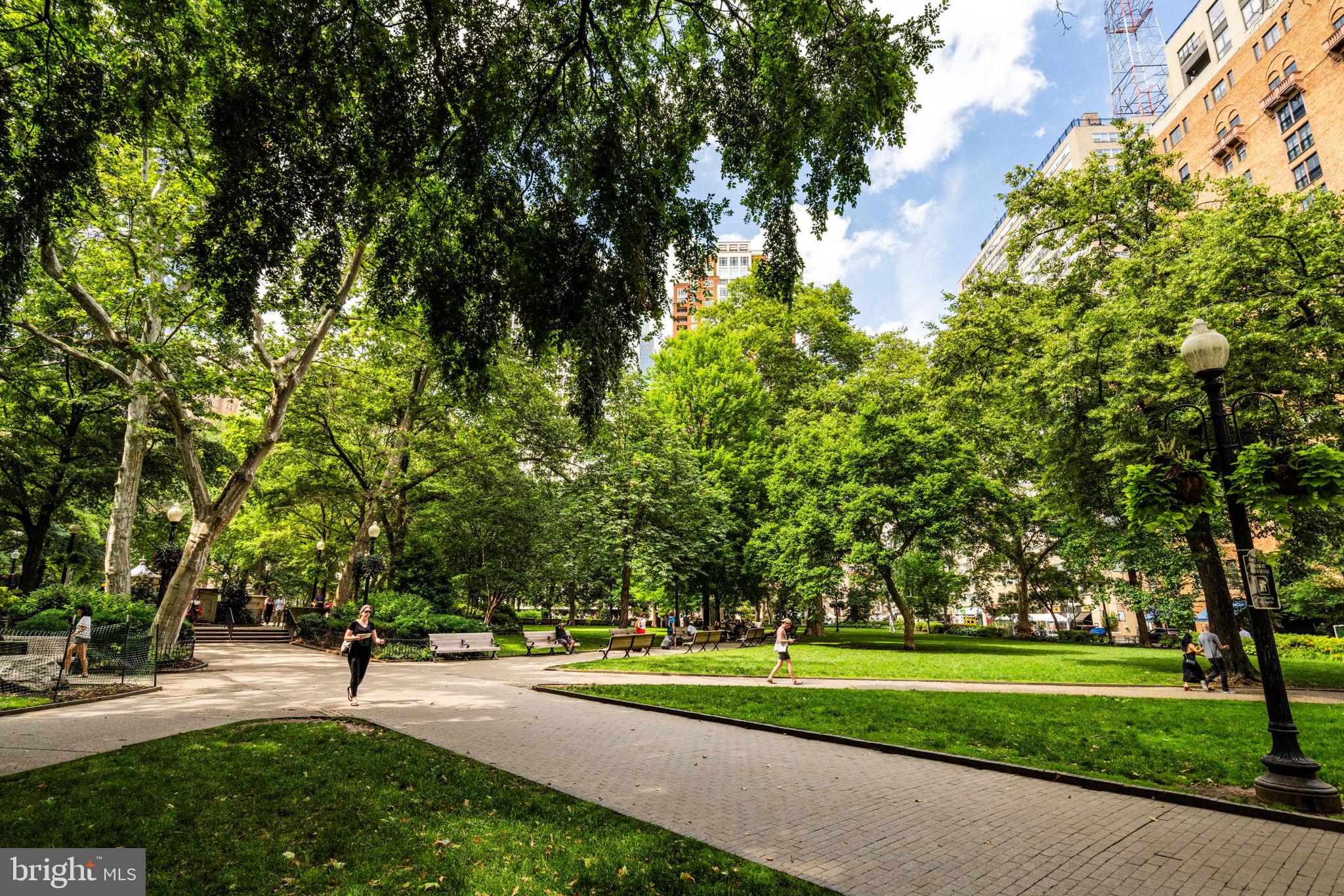 RITTENHOUSE SQUARE - Residential