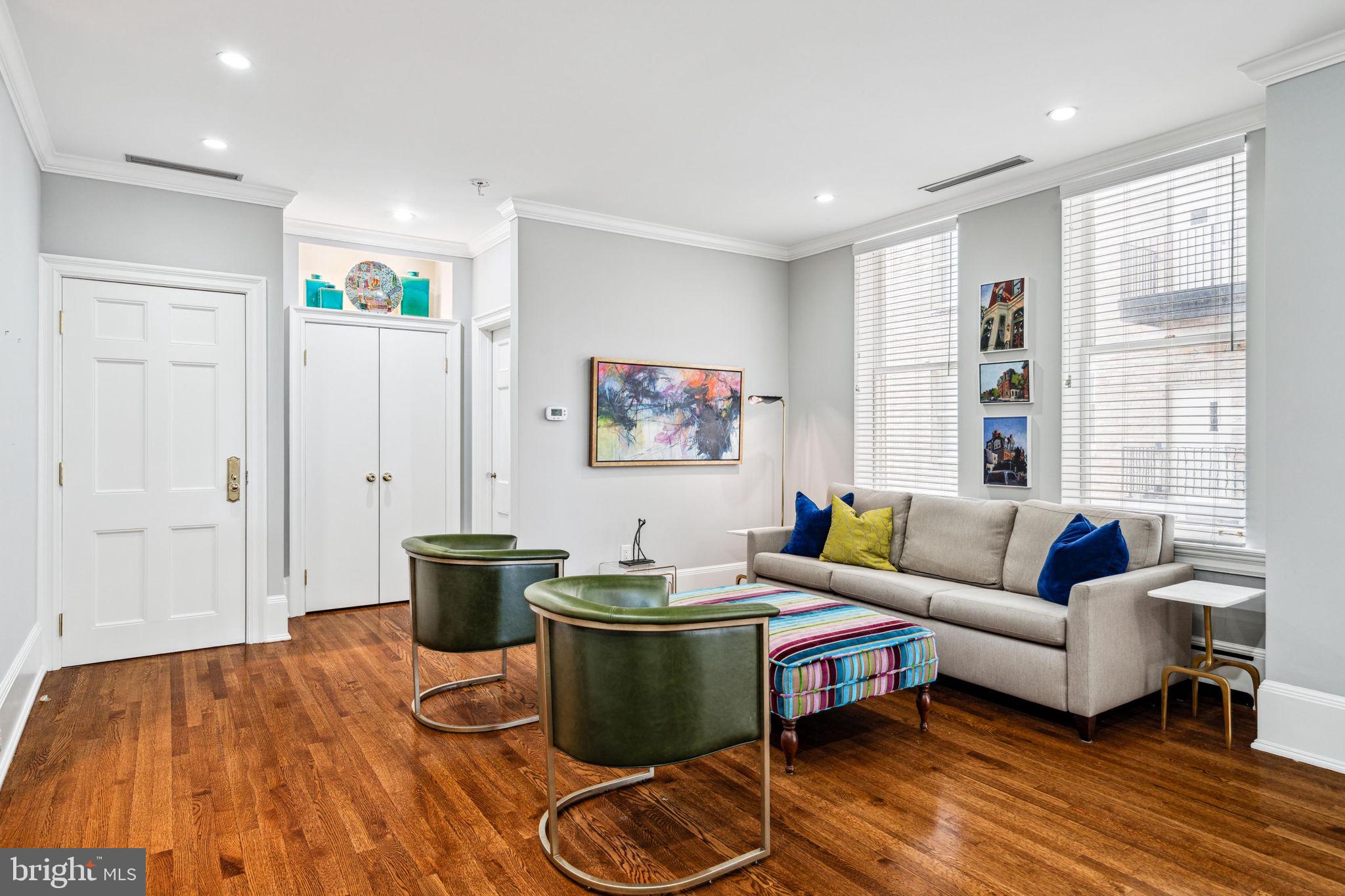 RITTENHOUSE SQUARE - Residential