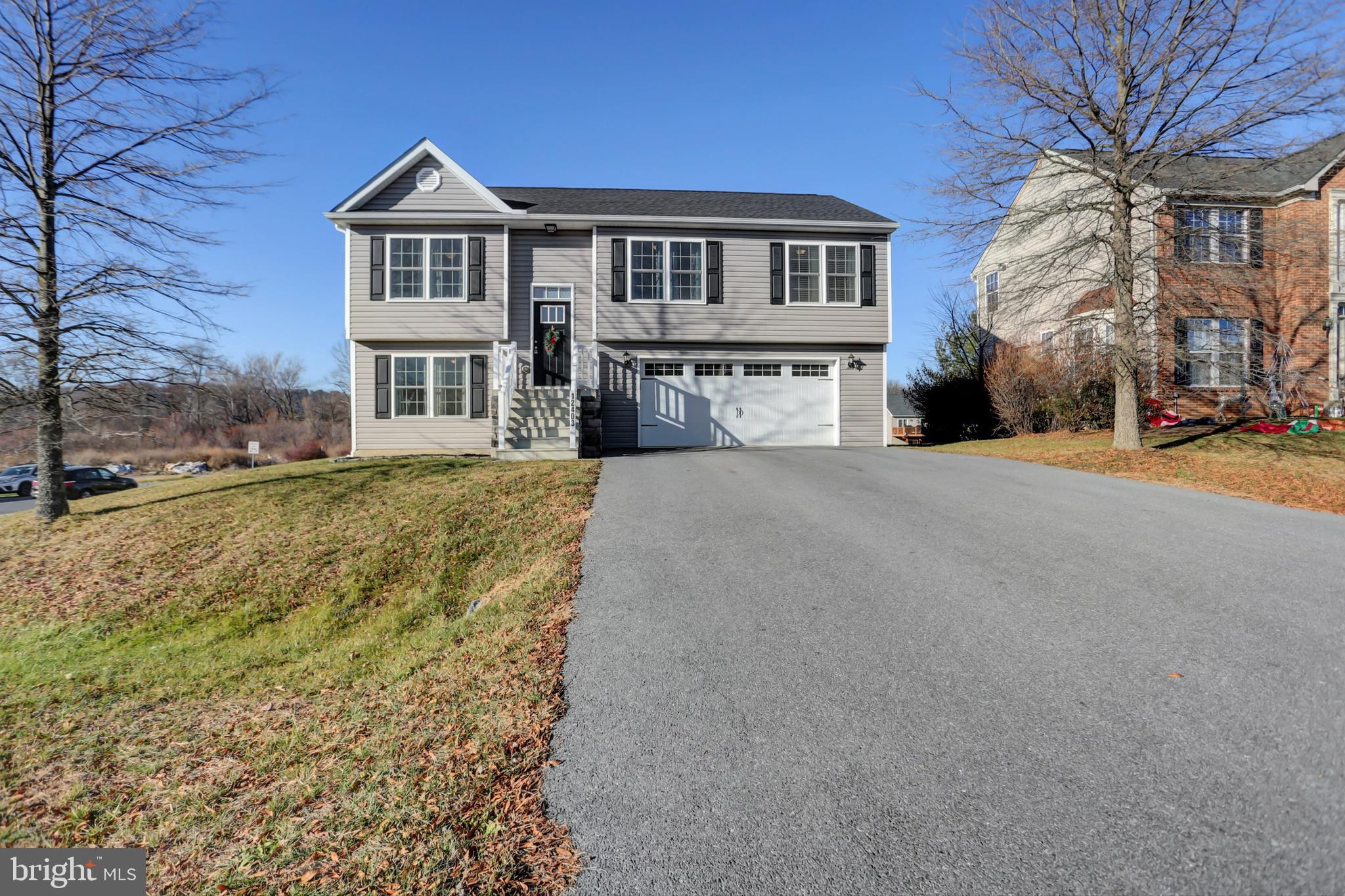 ANTIETAM COMMONS - Residential