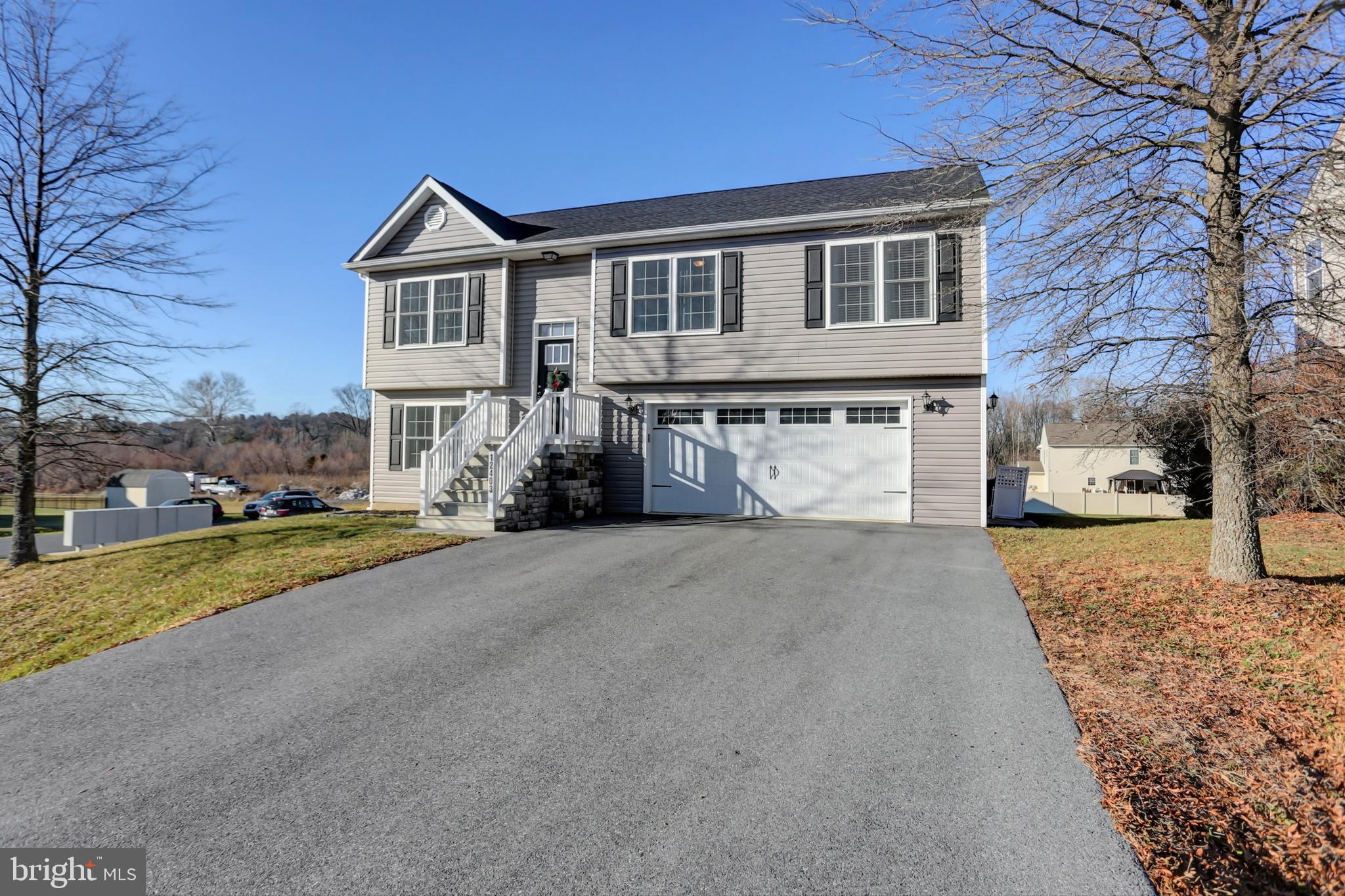 ANTIETAM COMMONS - Residential