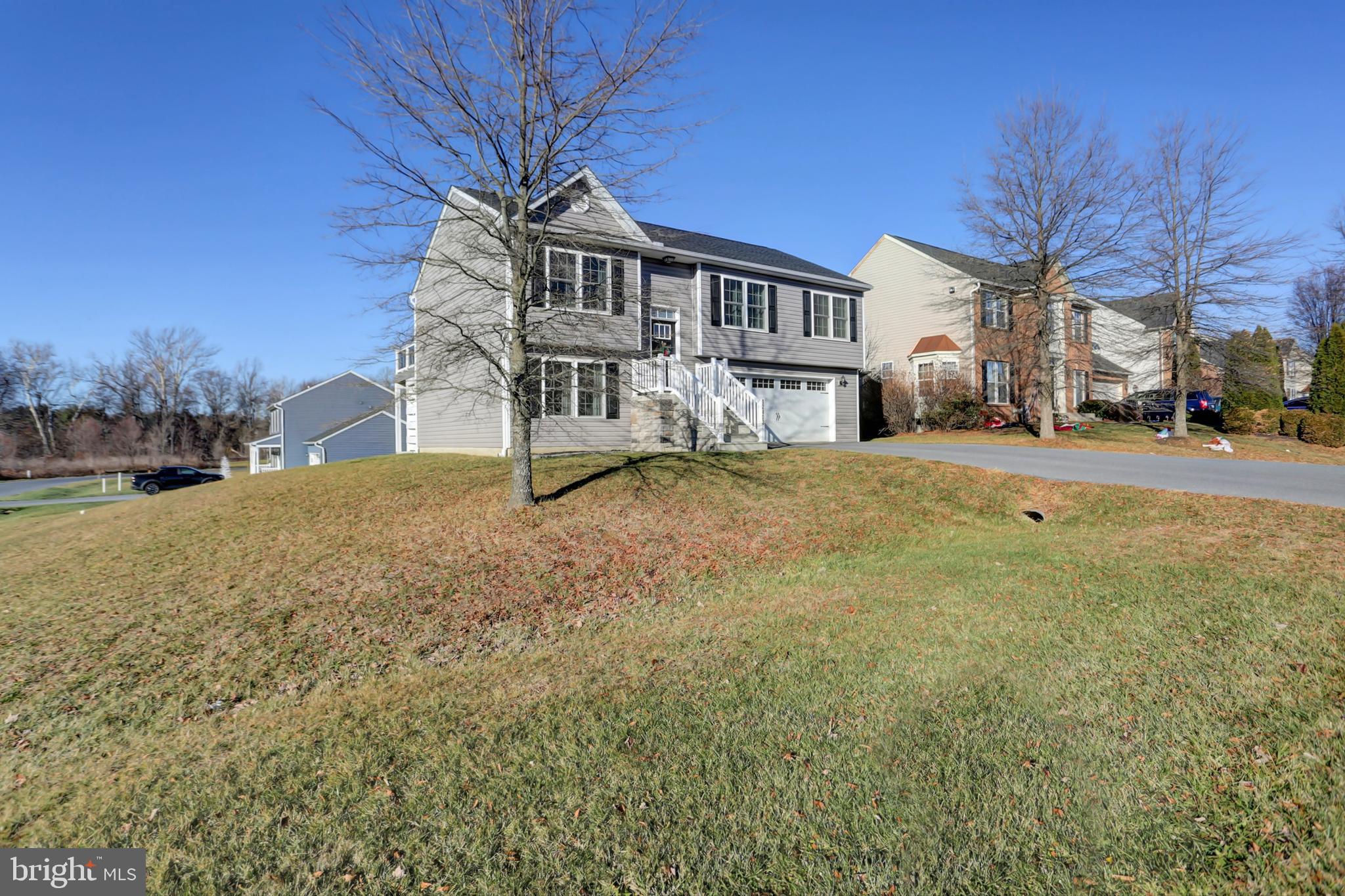 ANTIETAM COMMONS - Residential