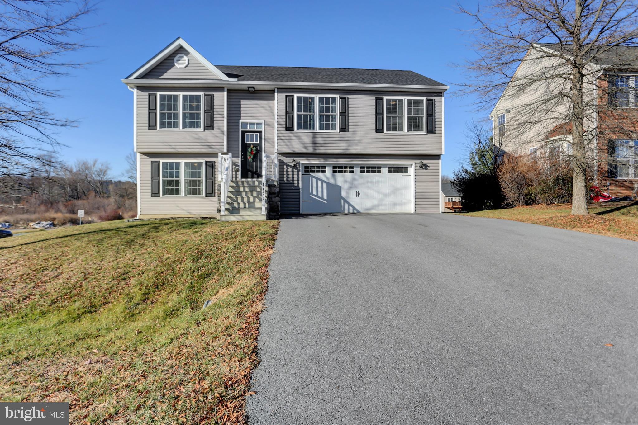 ANTIETAM COMMONS - Residential