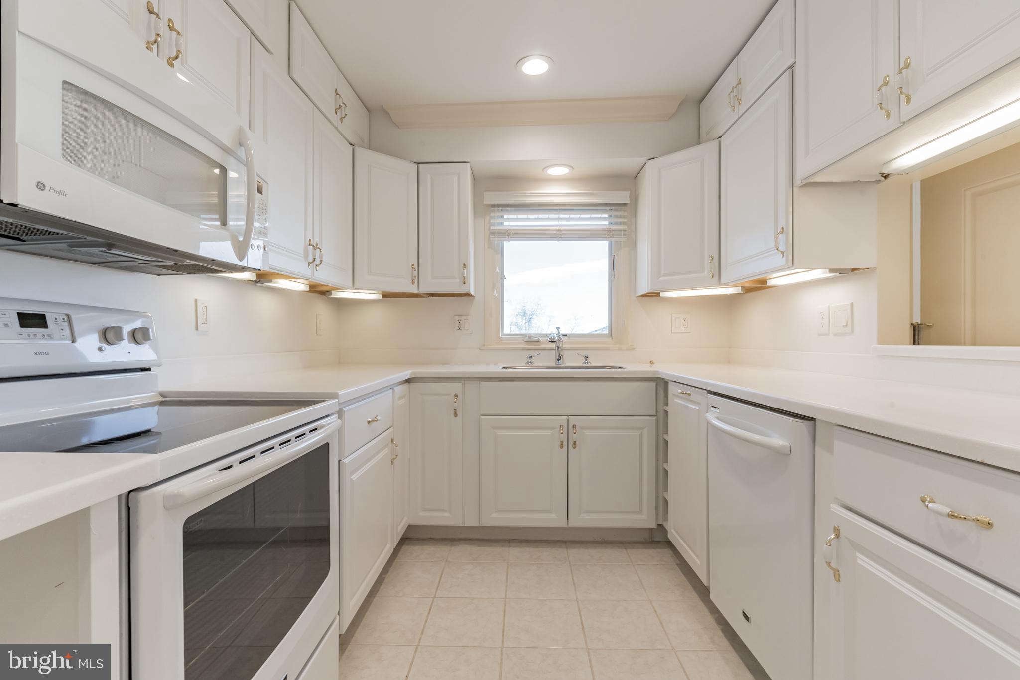 CHERRYDALE - Residential Lease