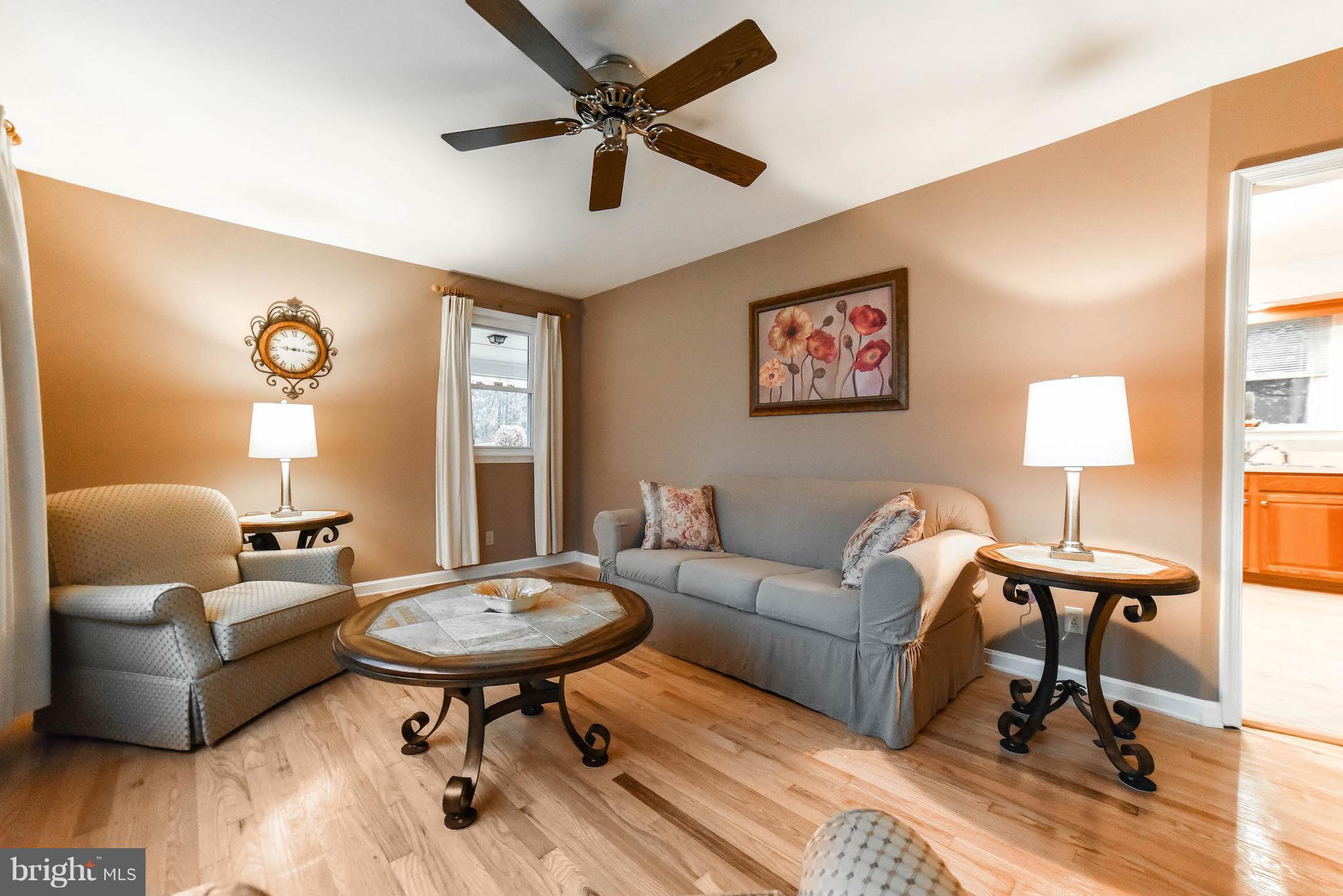 COUNTRY CLUB SOUTH - Residential