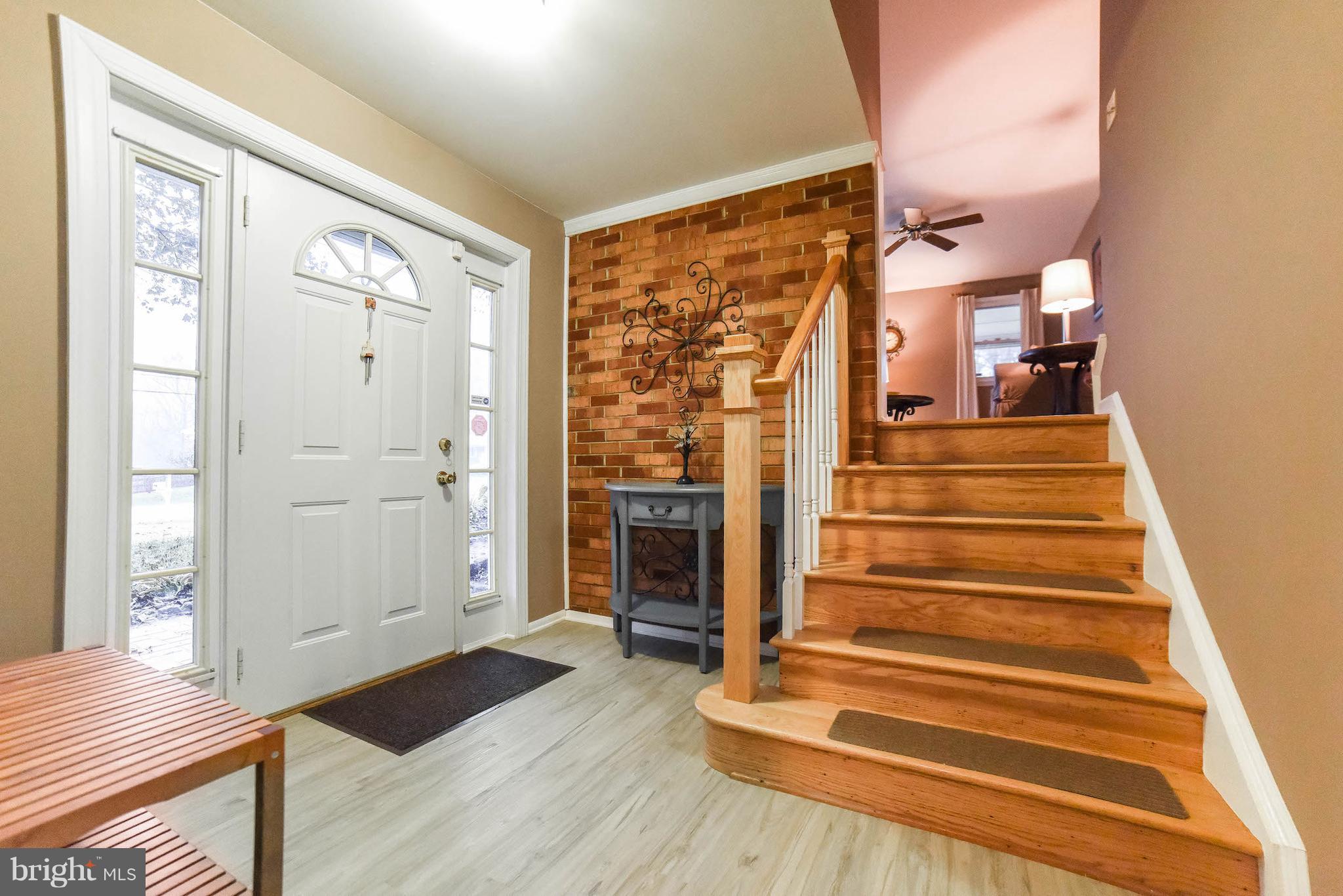 COUNTRY CLUB SOUTH - Residential