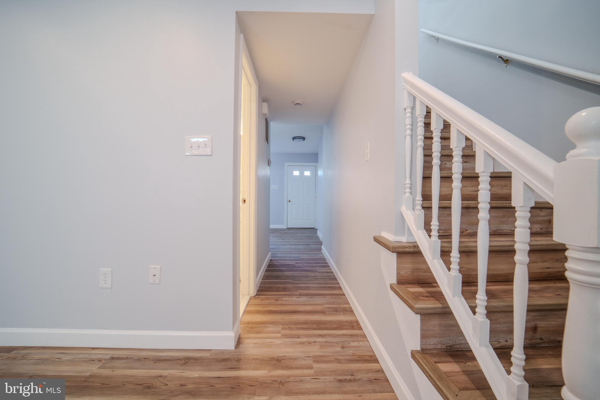 DALE CITY - Residential