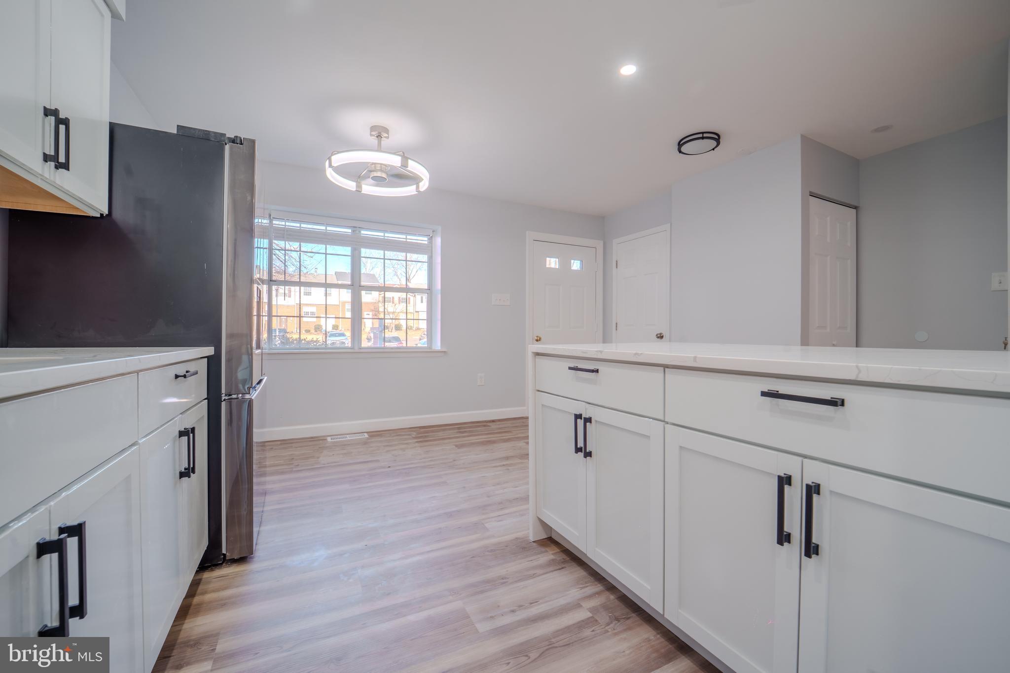 DALE CITY - Residential