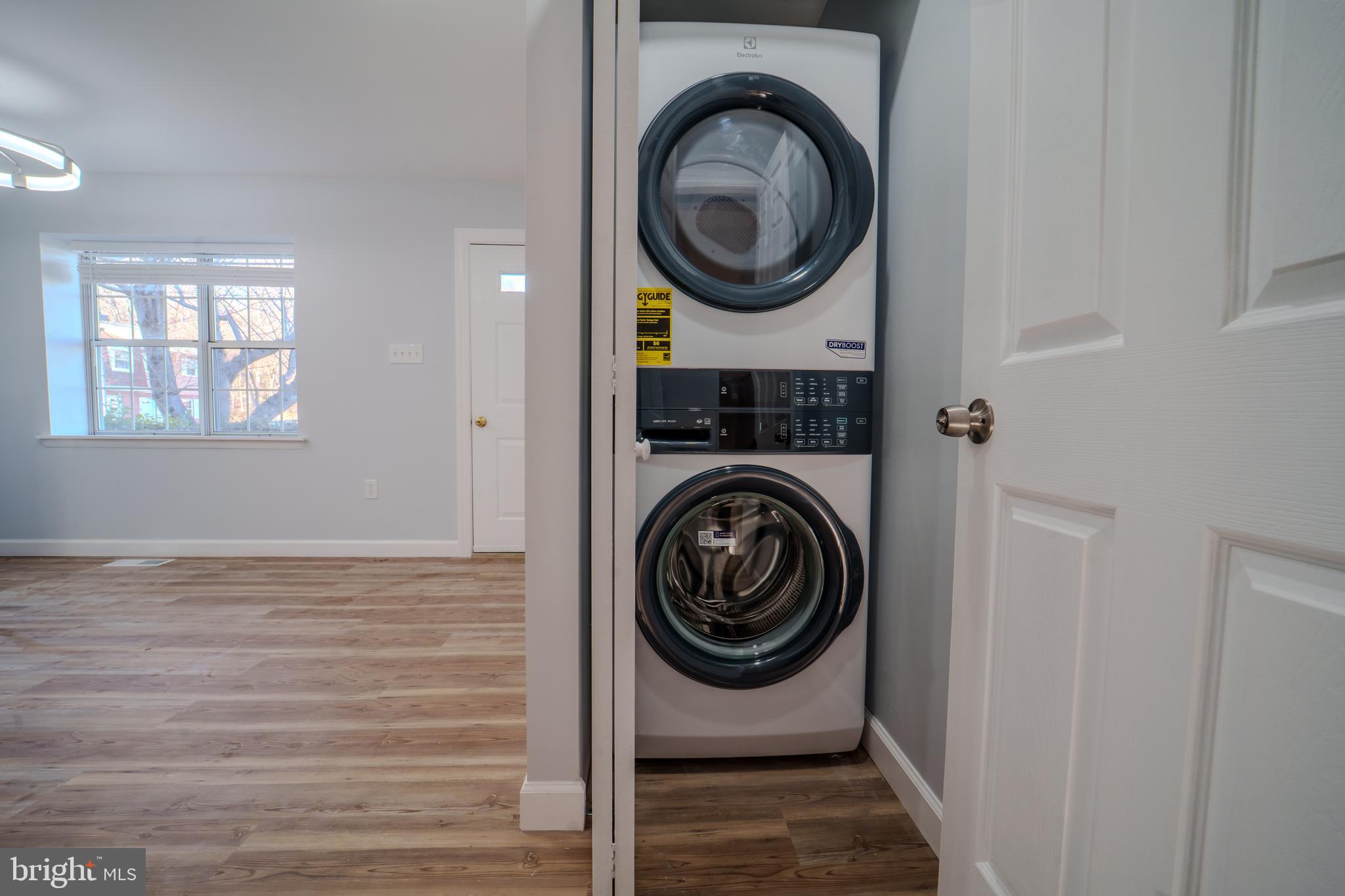 DALE CITY - Residential