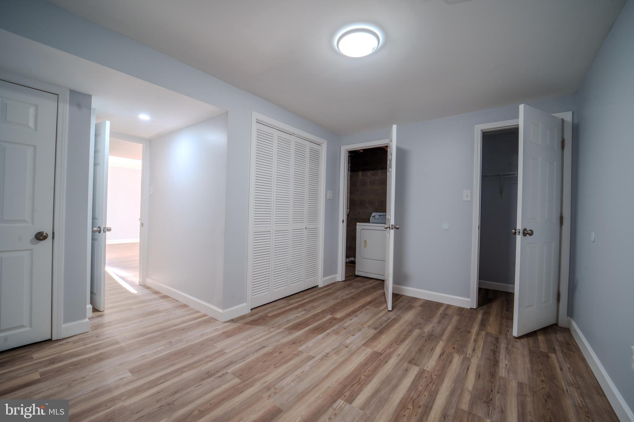 DALE CITY - Residential