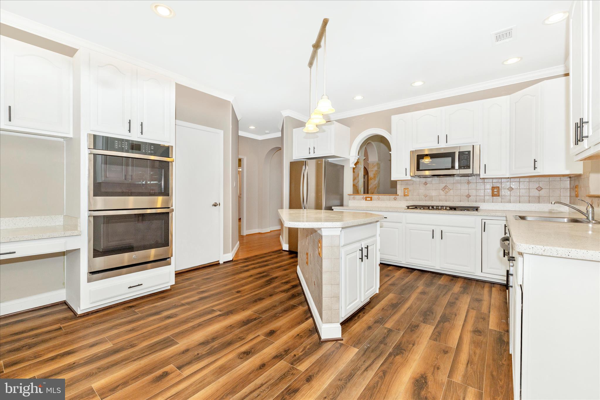 WORMANS MILL - Residential