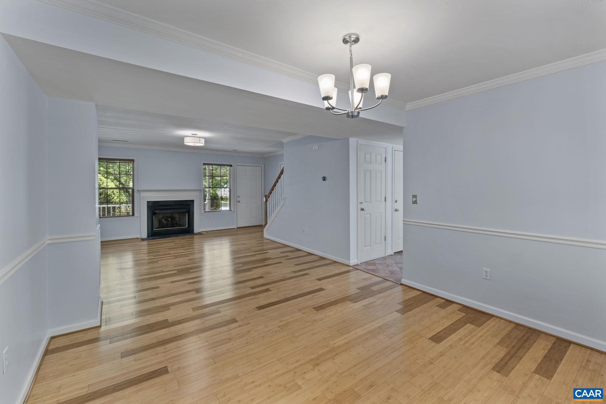 LAKE REYNOVIA - Residential