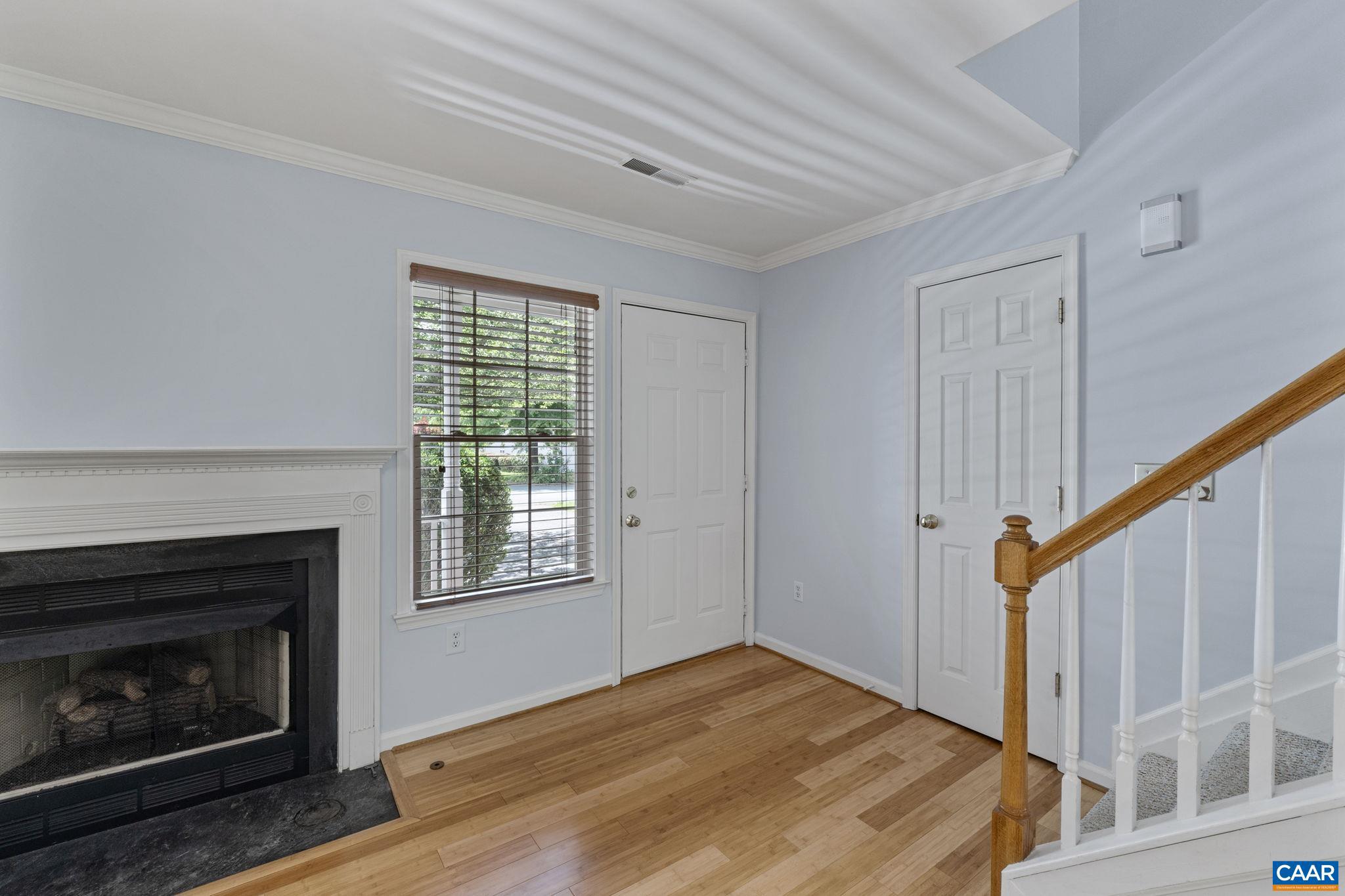 LAKE REYNOVIA - Residential