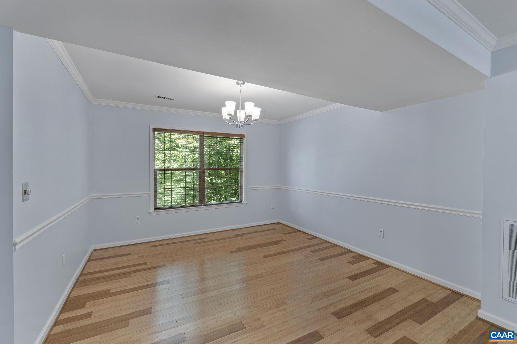 LAKE REYNOVIA - Residential