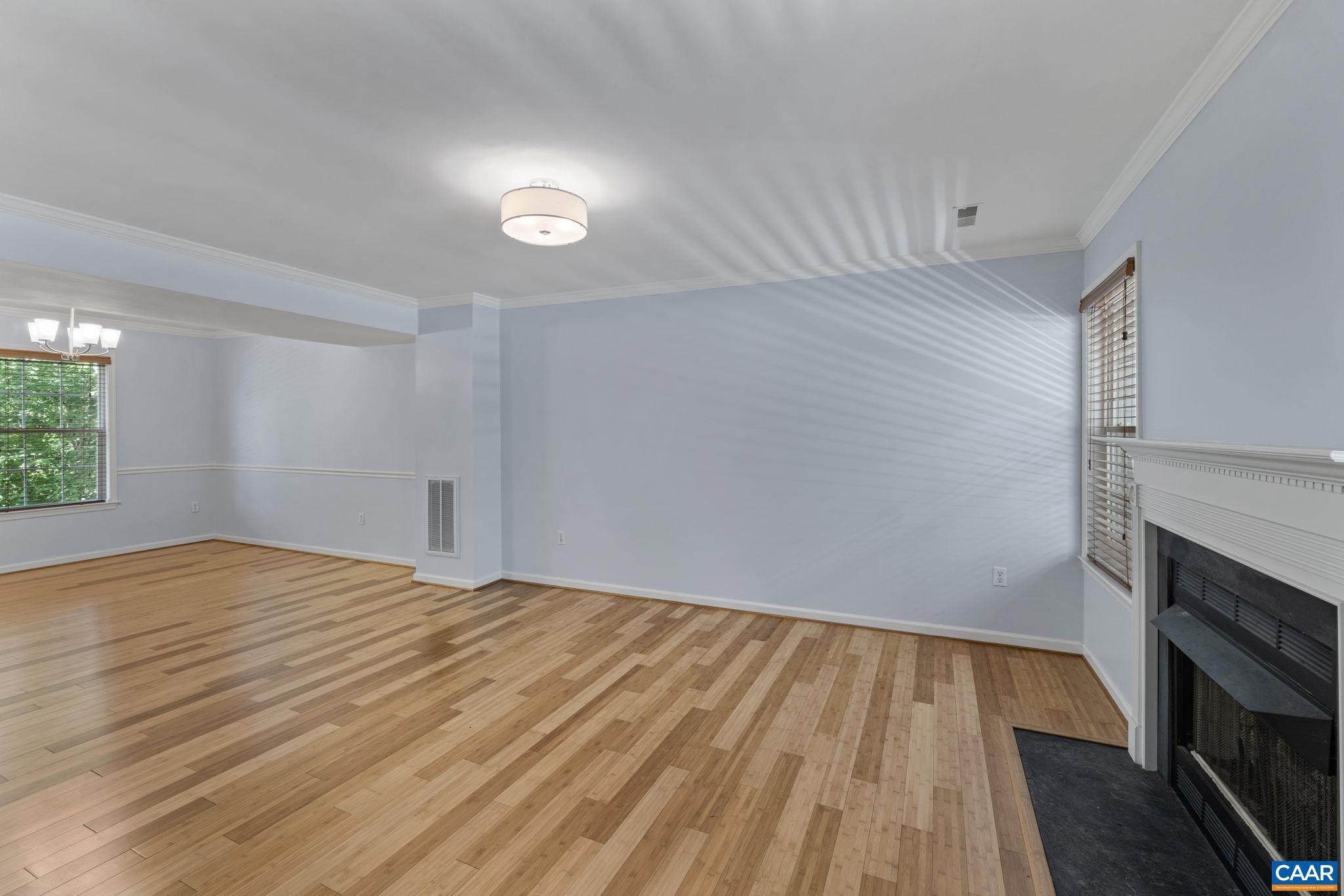 LAKE REYNOVIA - Residential