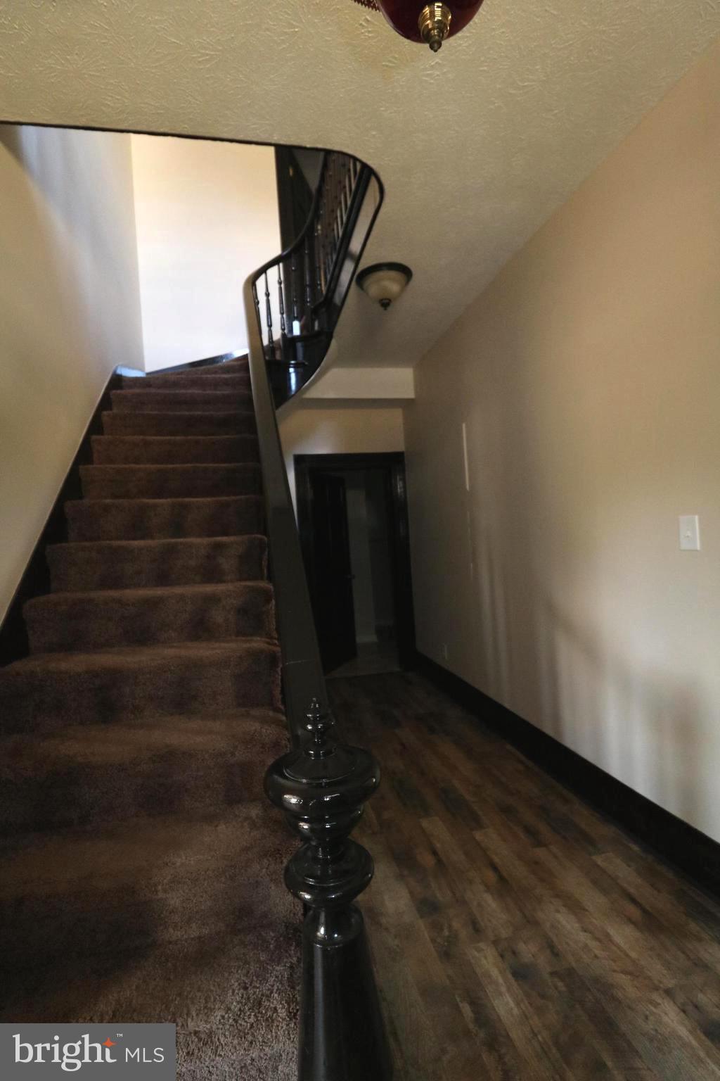 DEVINSHIRE VILLAGE - Residential Lease