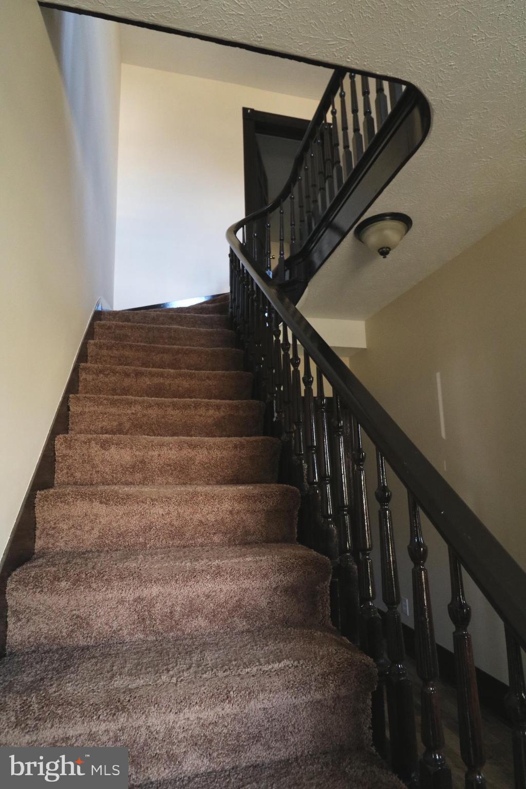 DEVINSHIRE VILLAGE - Residential Lease