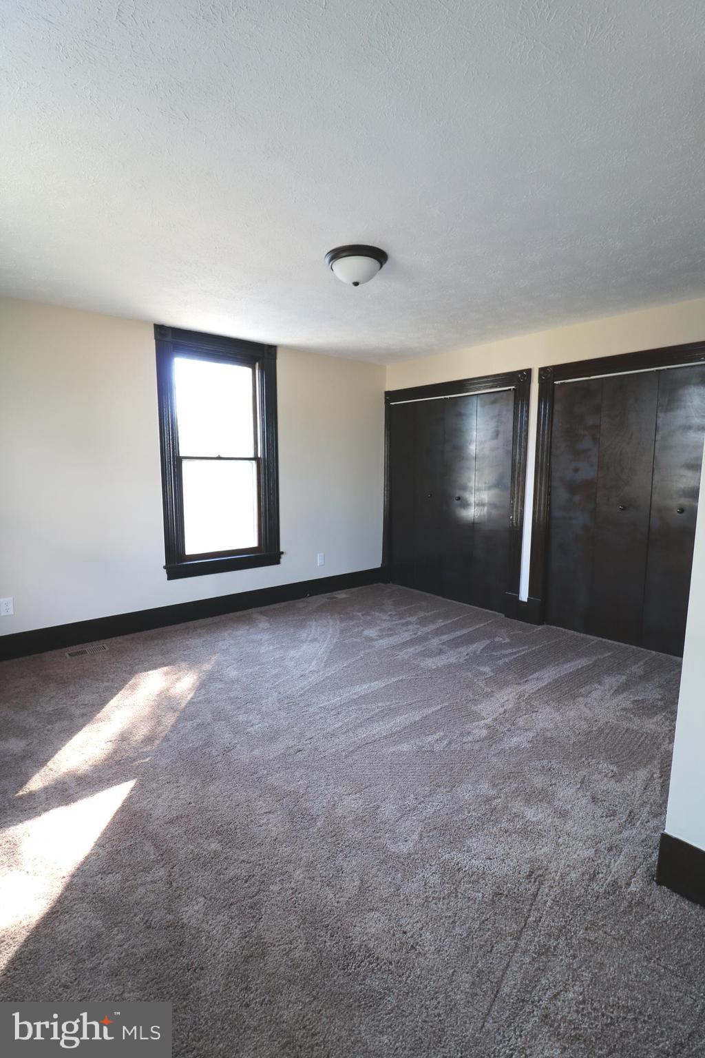 DEVINSHIRE VILLAGE - Residential Lease