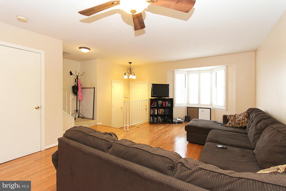 OAK HILL TOWNES PLAT 2 - Residential