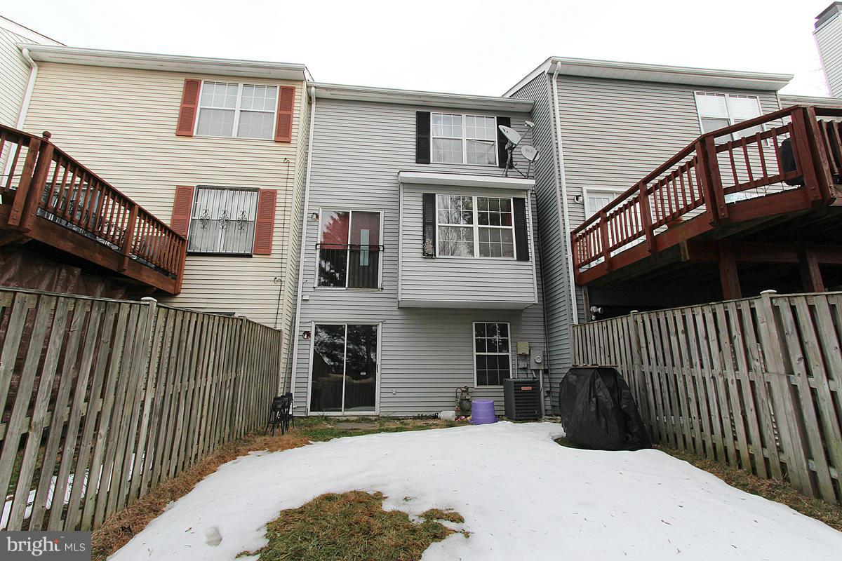 OAK HILL TOWNES PLAT 2 - Residential