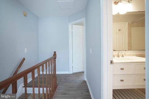 Tiny photo for 14717 Basingstoke Loop, CENTREVILLE, VA 20120 (MLS # VAFX2305846)
