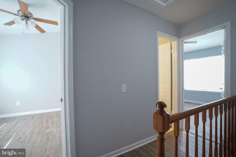 Tiny photo for 14717 Basingstoke Loop, CENTREVILLE, VA 20120 (MLS # VAFX2305846)