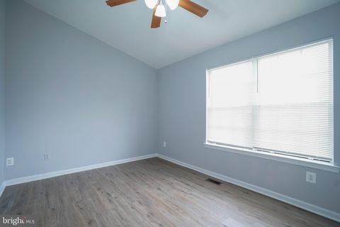 Tiny photo for 14717 Basingstoke Loop, CENTREVILLE, VA 20120 (MLS # VAFX2305846)