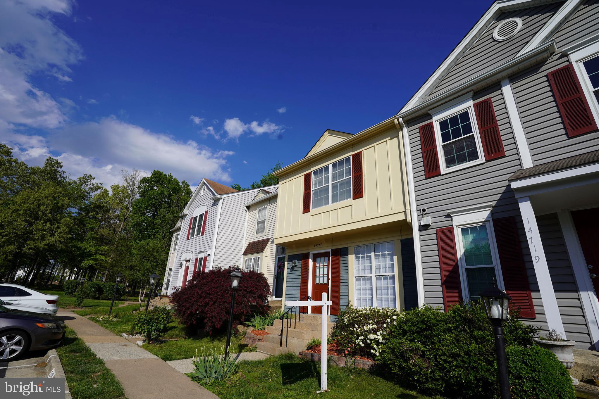 LONDON TOWN WEST - Residential