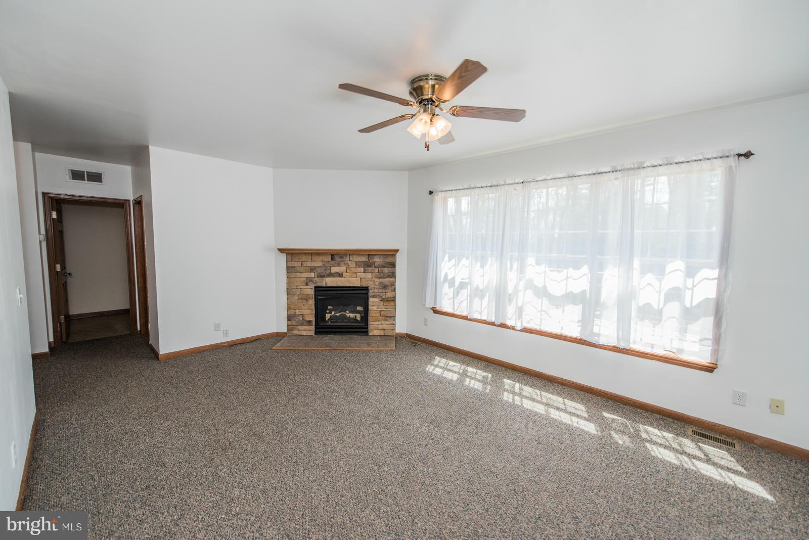 COLD SPRING FOREST - Residential