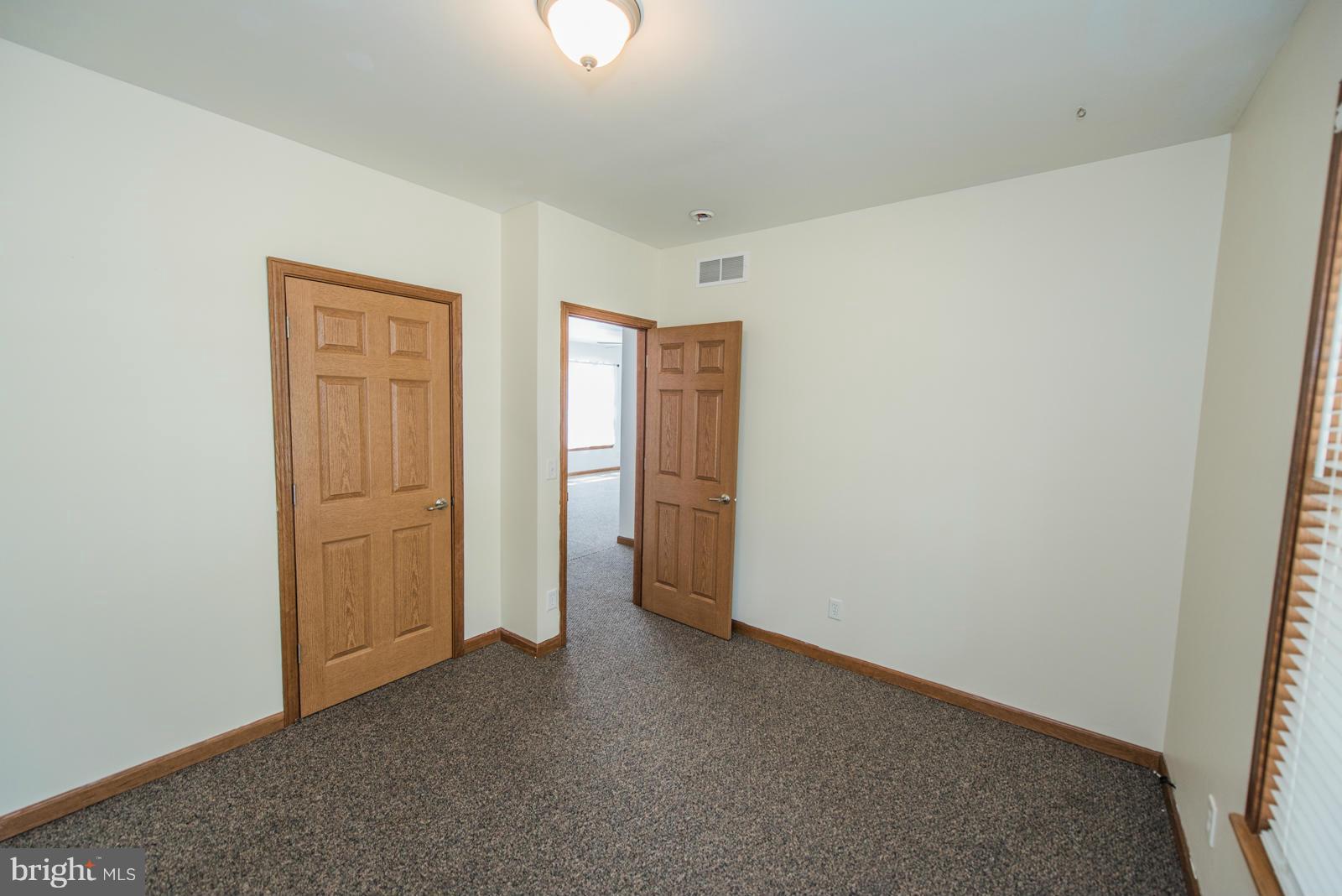 COLD SPRING FOREST - Residential