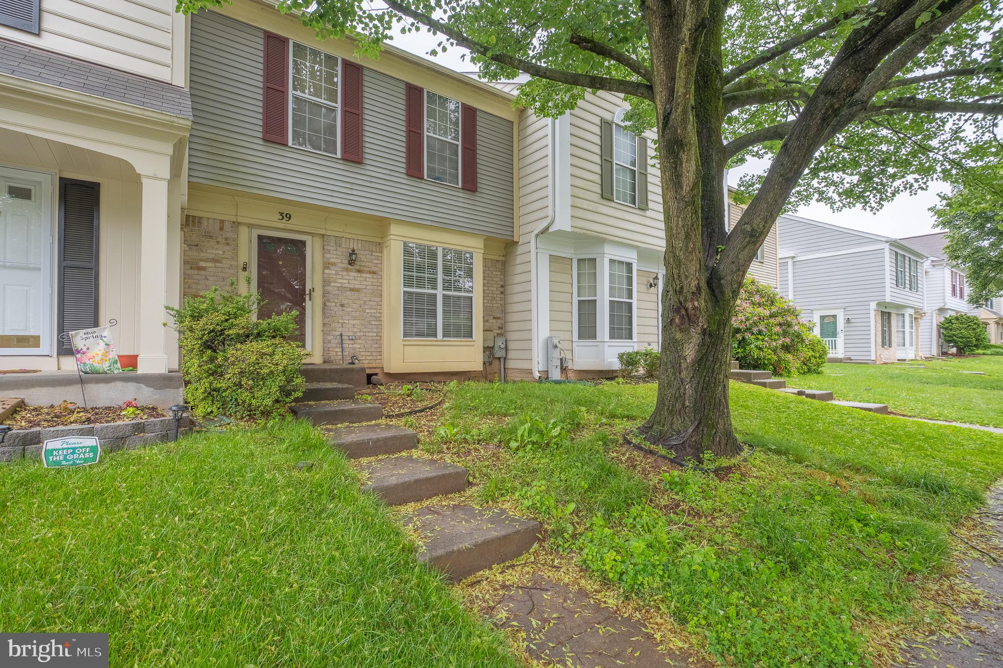 PLEASANT HILLS - Residential