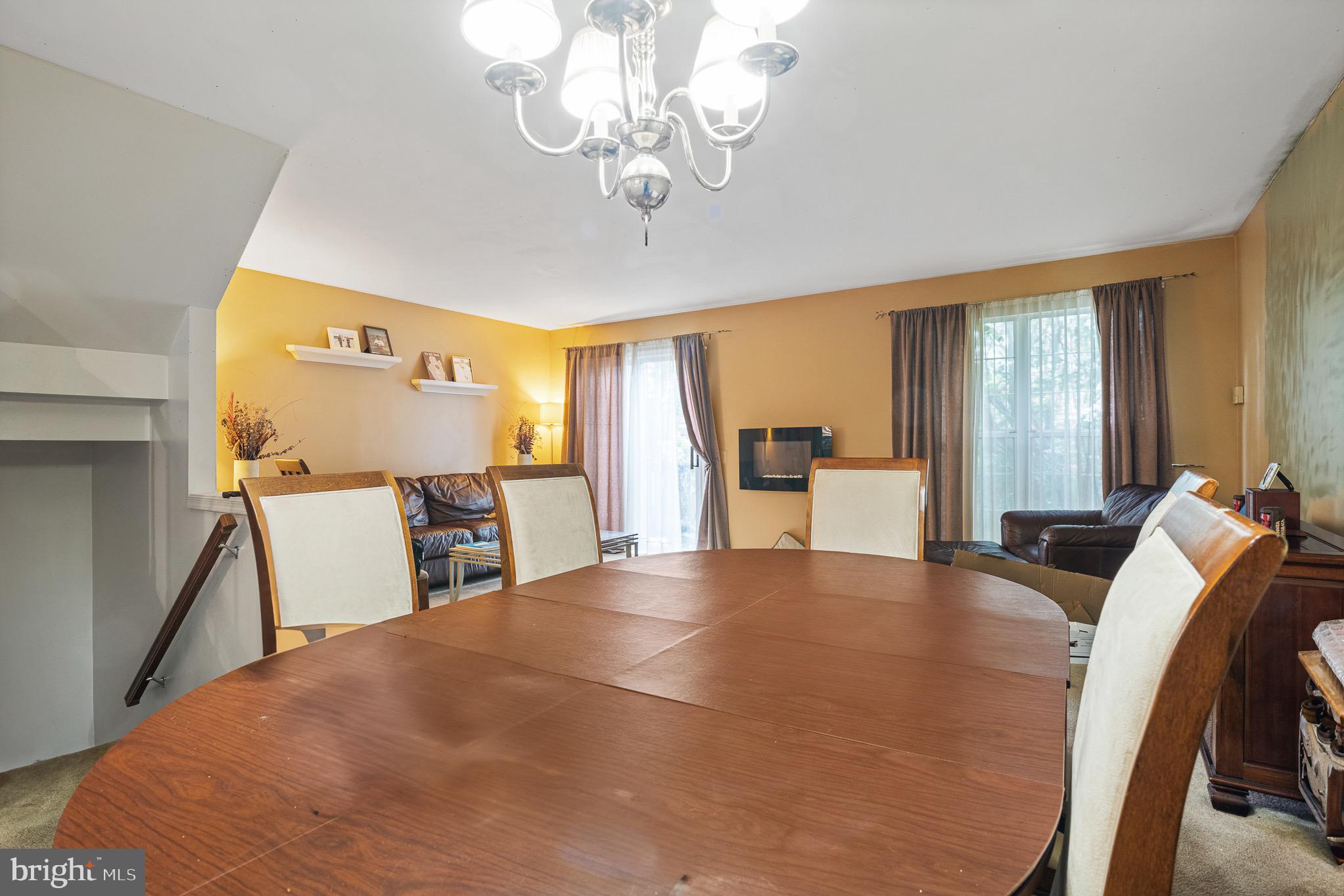 PLEASANT HILLS - Residential