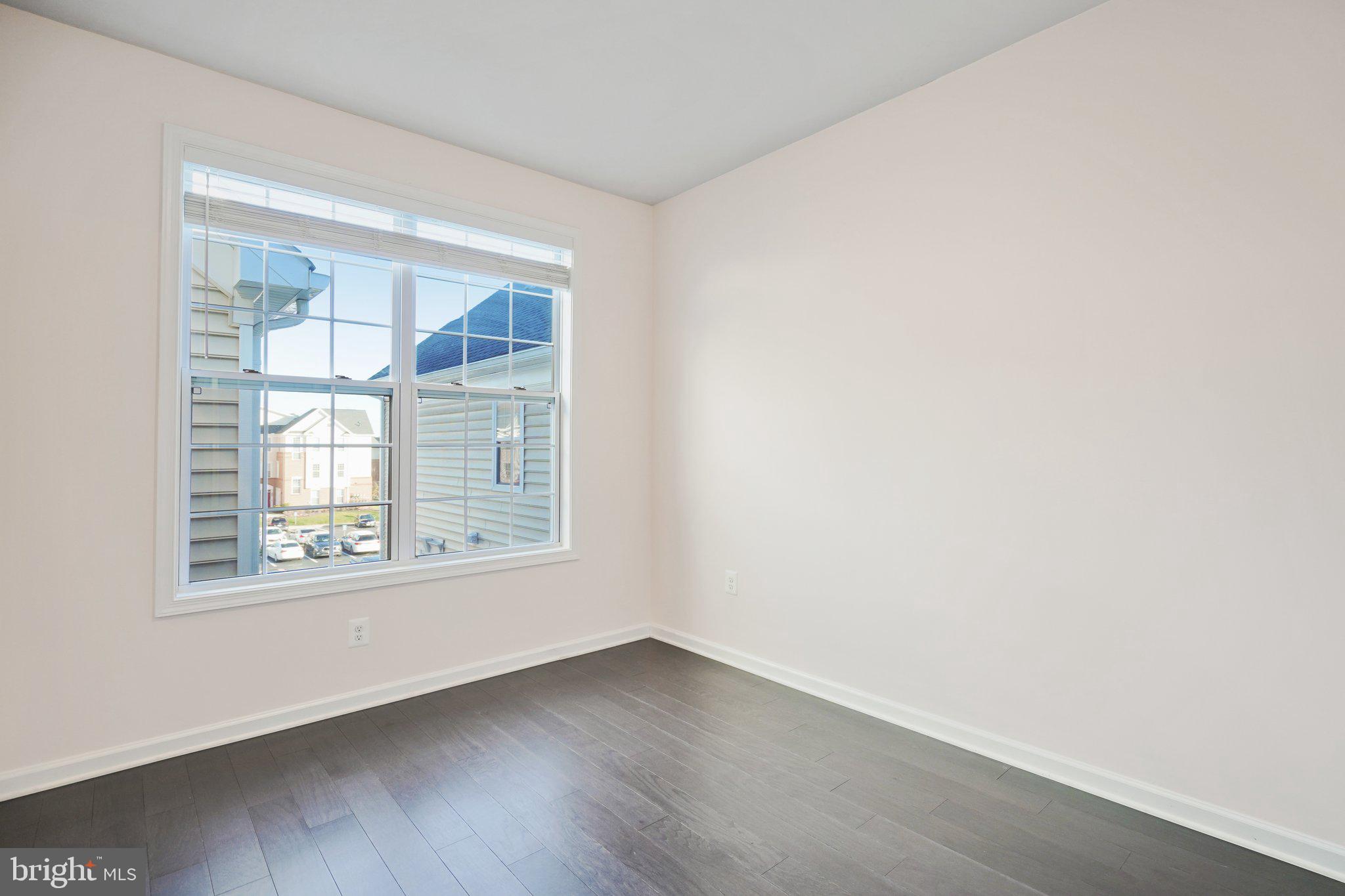 RIDGES AT LOUDOUN VALLEY - Residential Lease