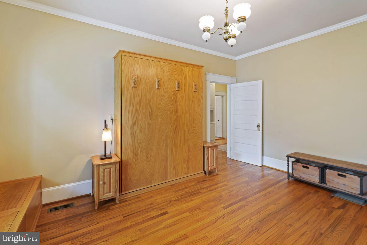 MARTINSBURG - Residential