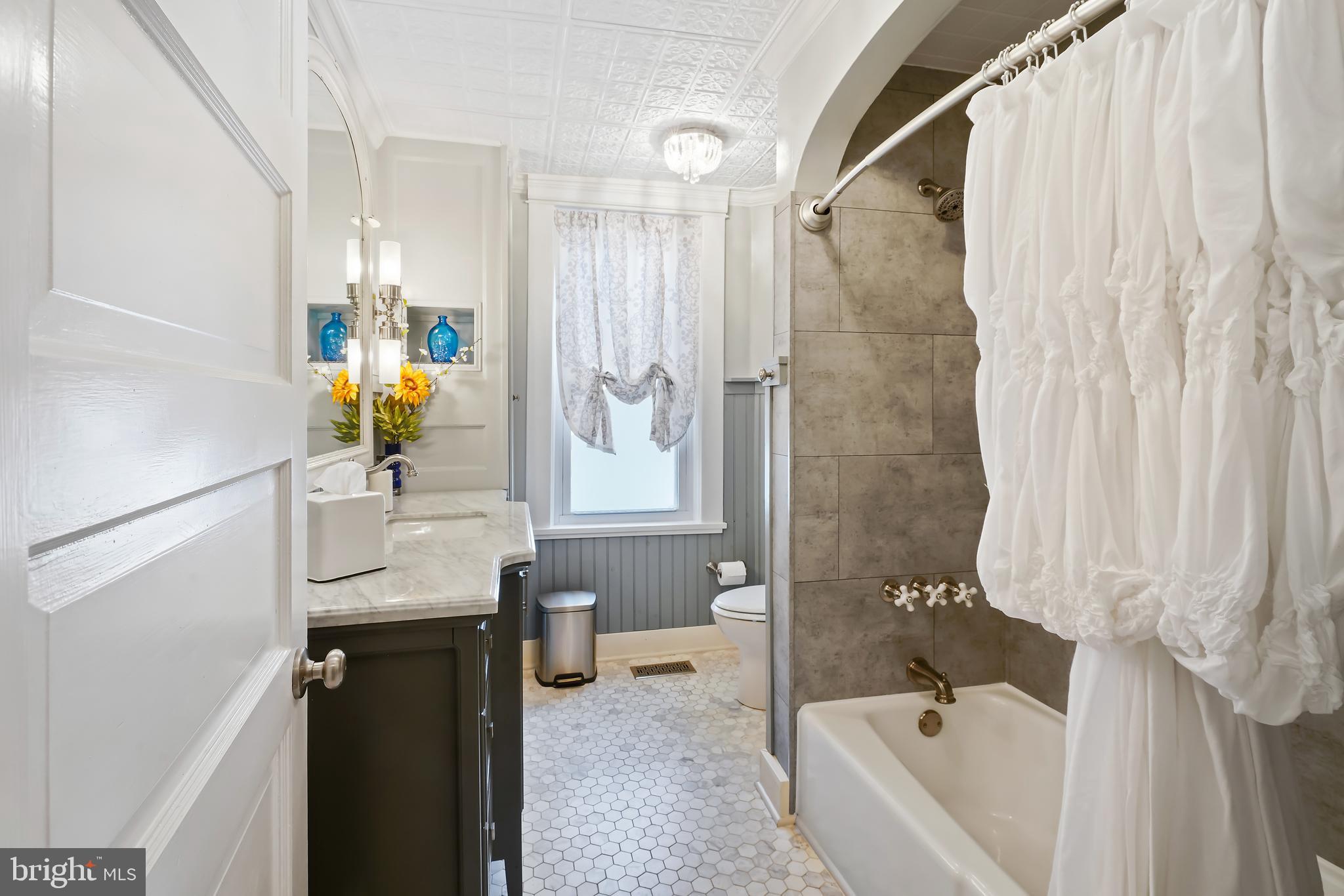 MARTINSBURG - Residential