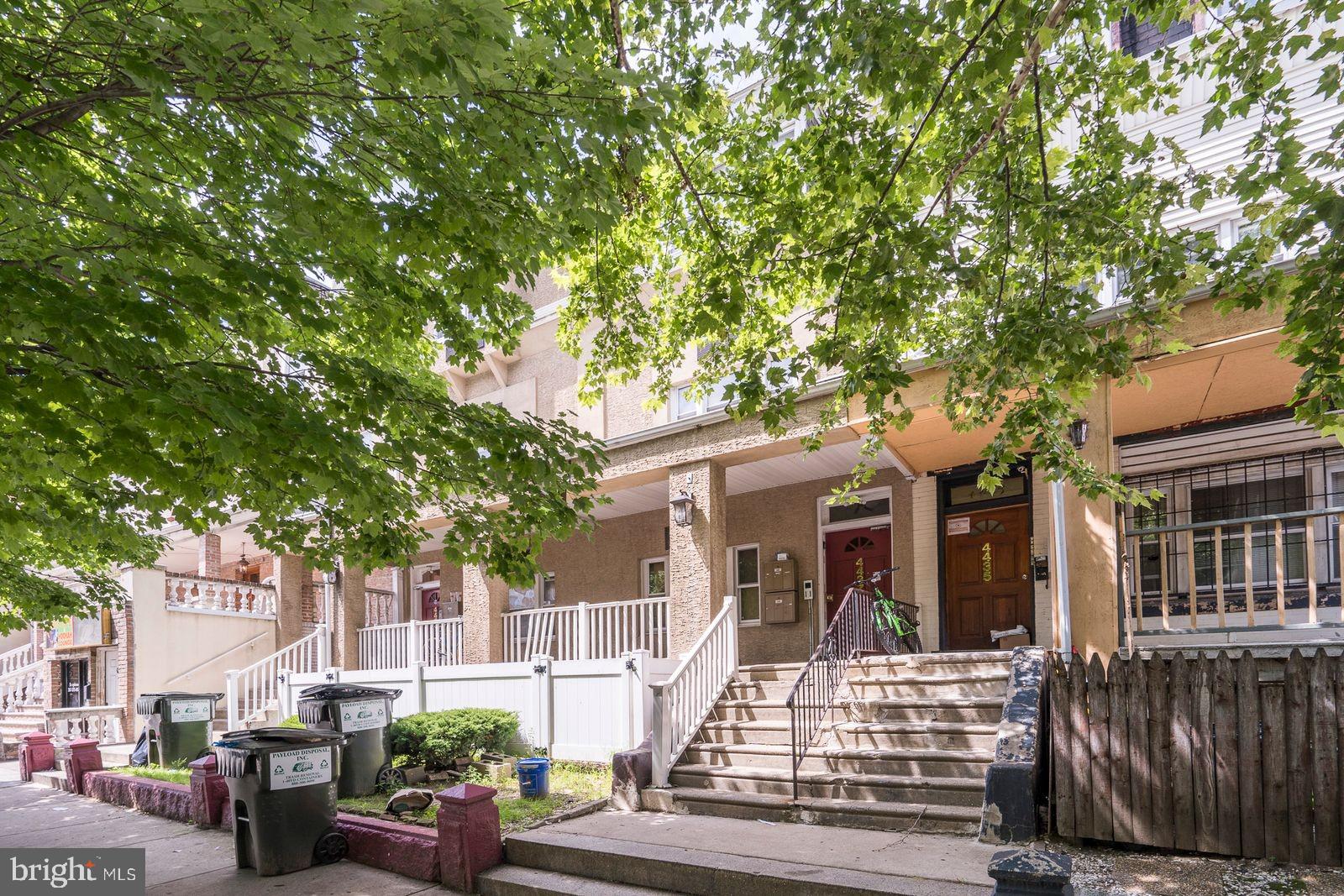 UNIVERSITY CITY - Residential Lease