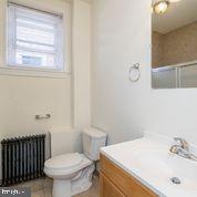 UNIVERSITY CITY - Residential Lease